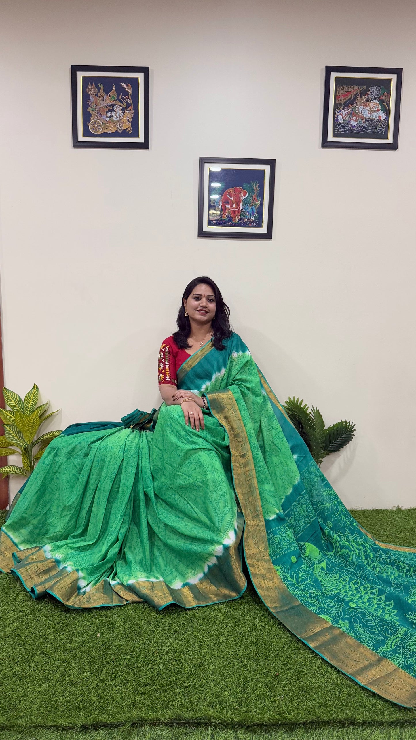 Exquisite Chennuri Pure Silk Saree with Kanchi Borders & Outline Kalamkari Designs
