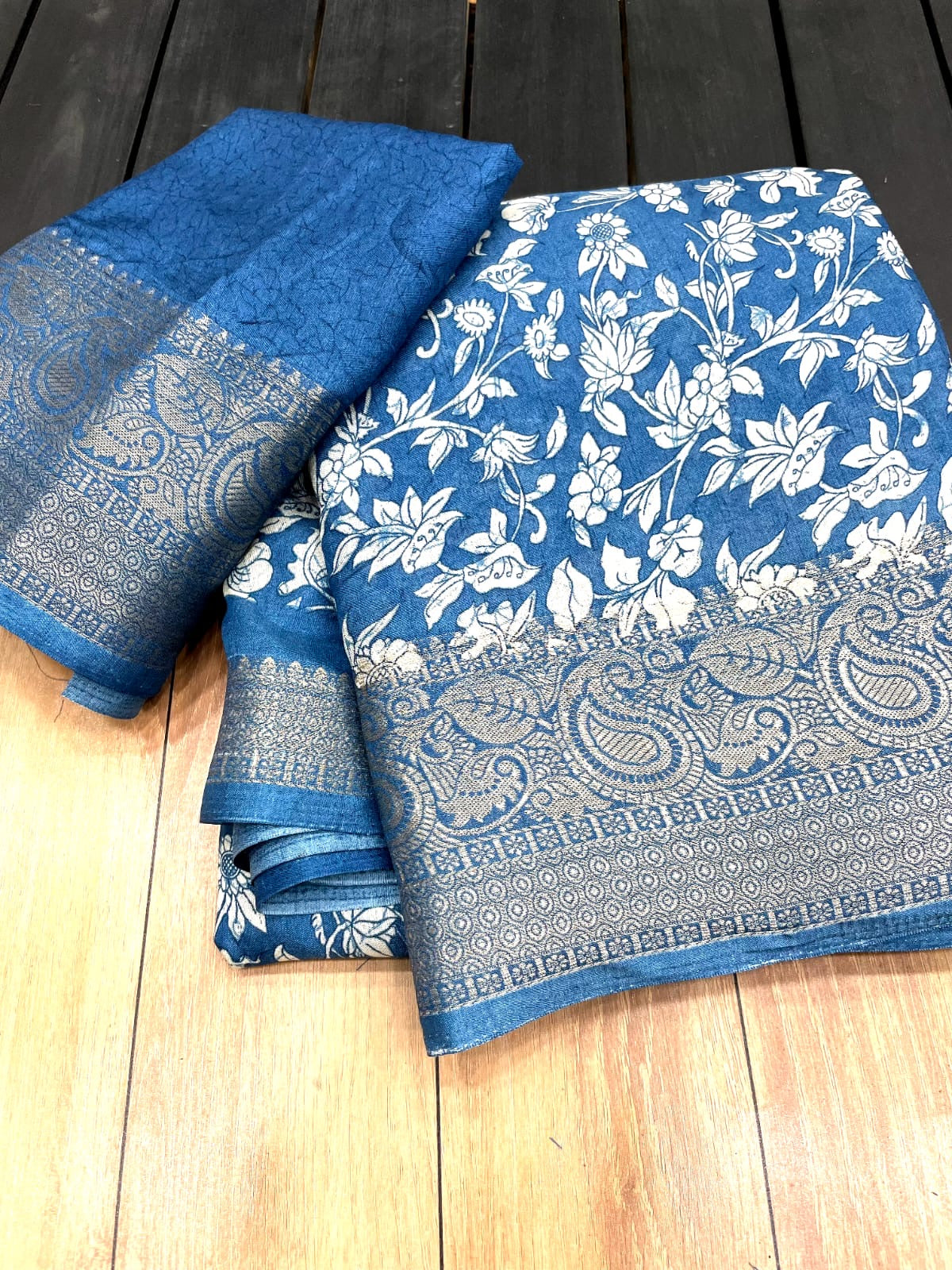 Printed Binni Crepe Silk Saree with Viscose Border
