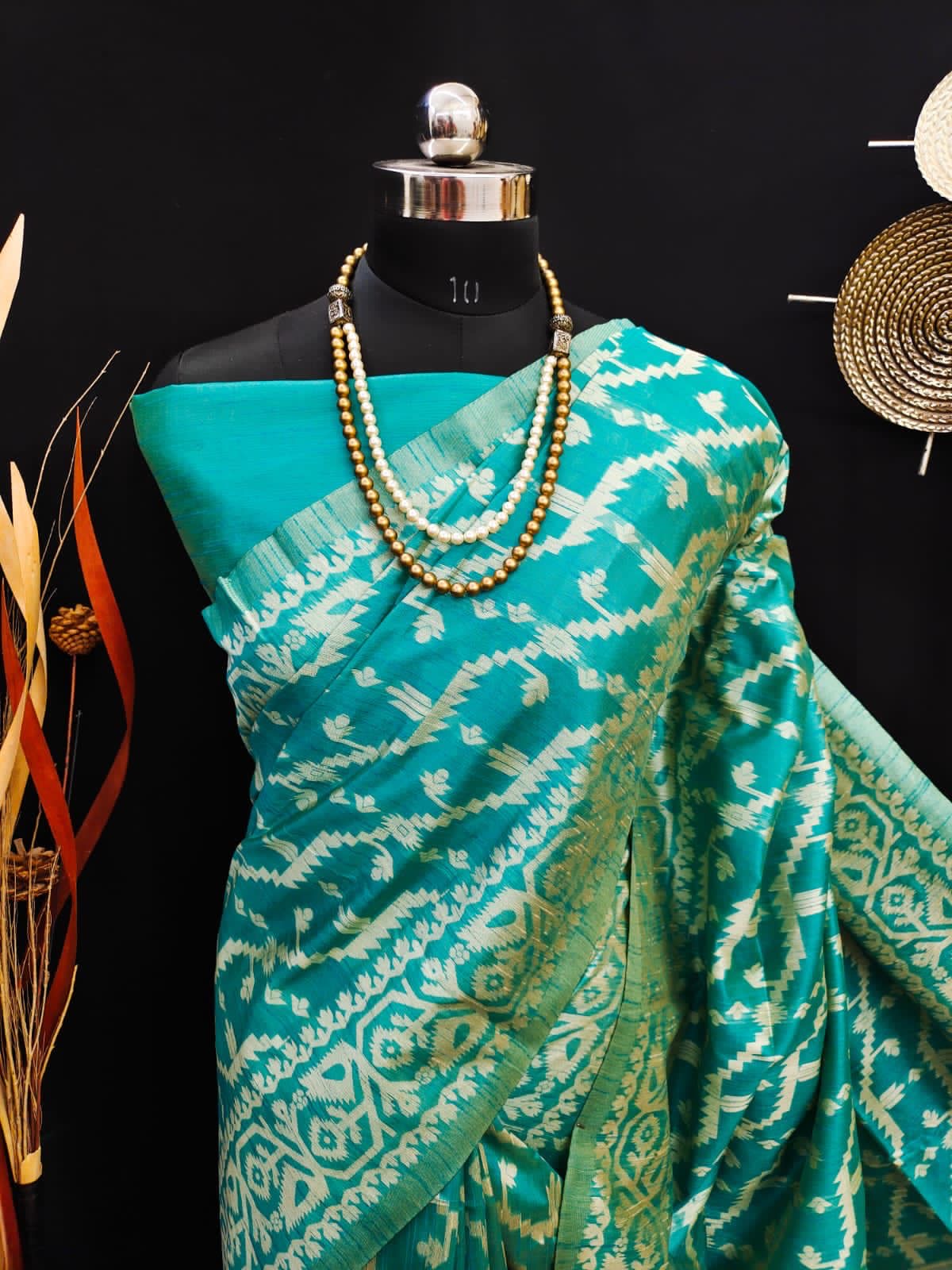 Banglori Handloom Raw Silk Saree with Weaving Pallu and Border for Women