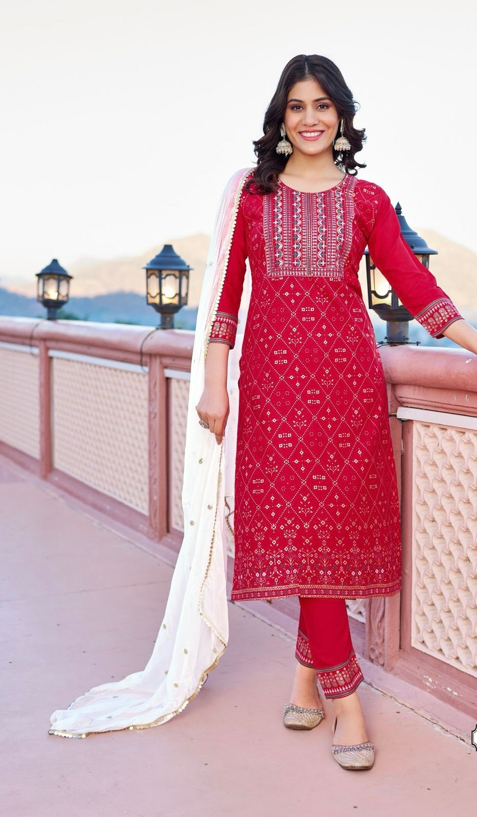 Rayon Foil Print Kurta Pant Dupatta Set with Naznin Dupatta and Lace Work for Women – Sizes XL and XXL