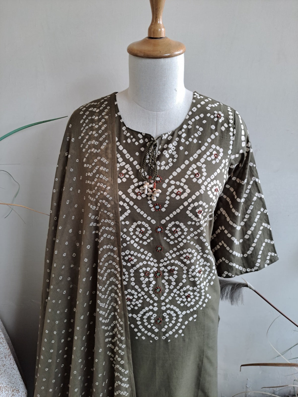 Cotton Printed Kurta Pant Dupatta Set with Mirror & Thread Work, Cowrie Detailing – Sizes 38–46