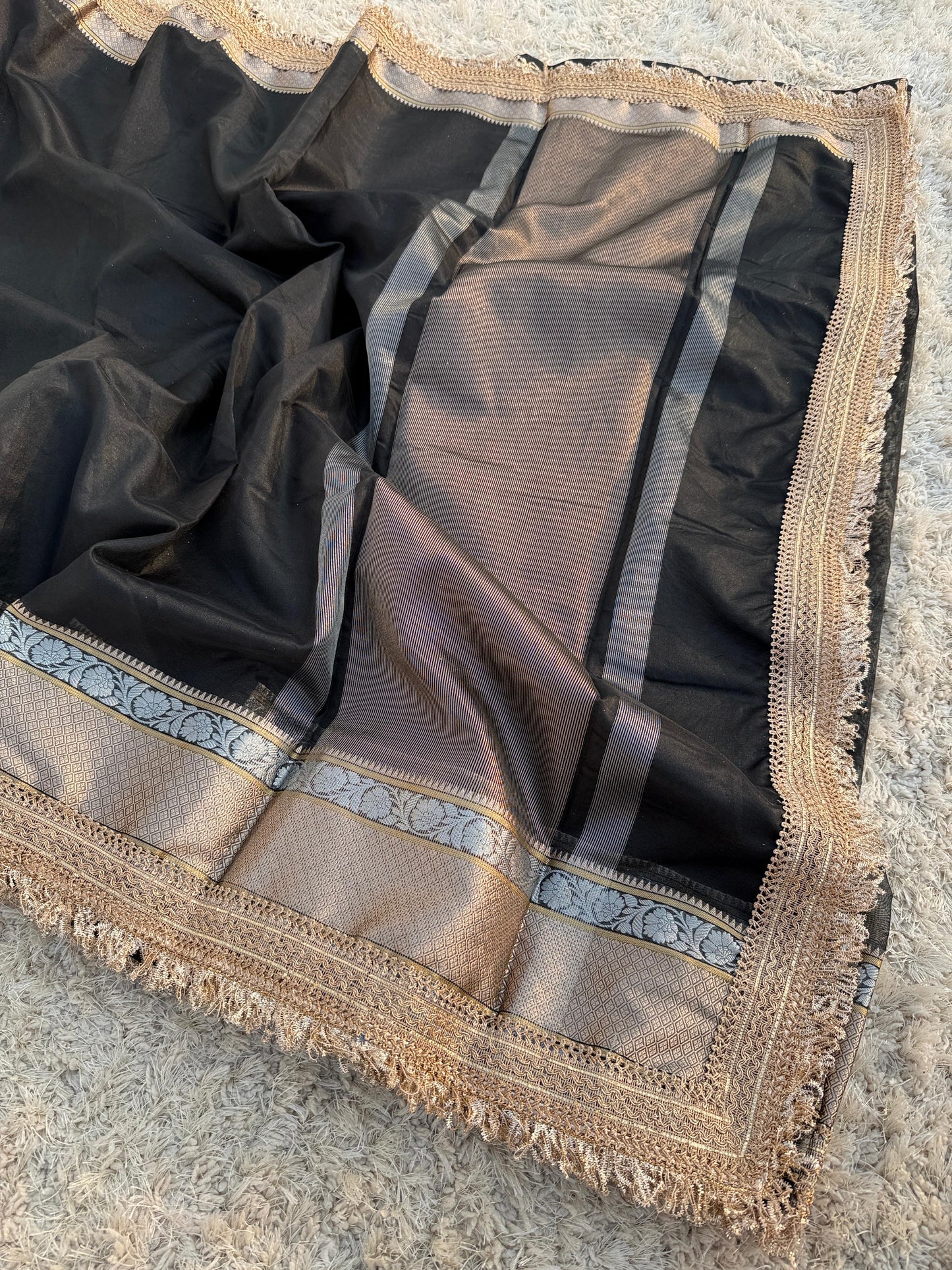 Trending Collection: Banarasi Kora Organza Soft Silk Saree - No COD for this Product