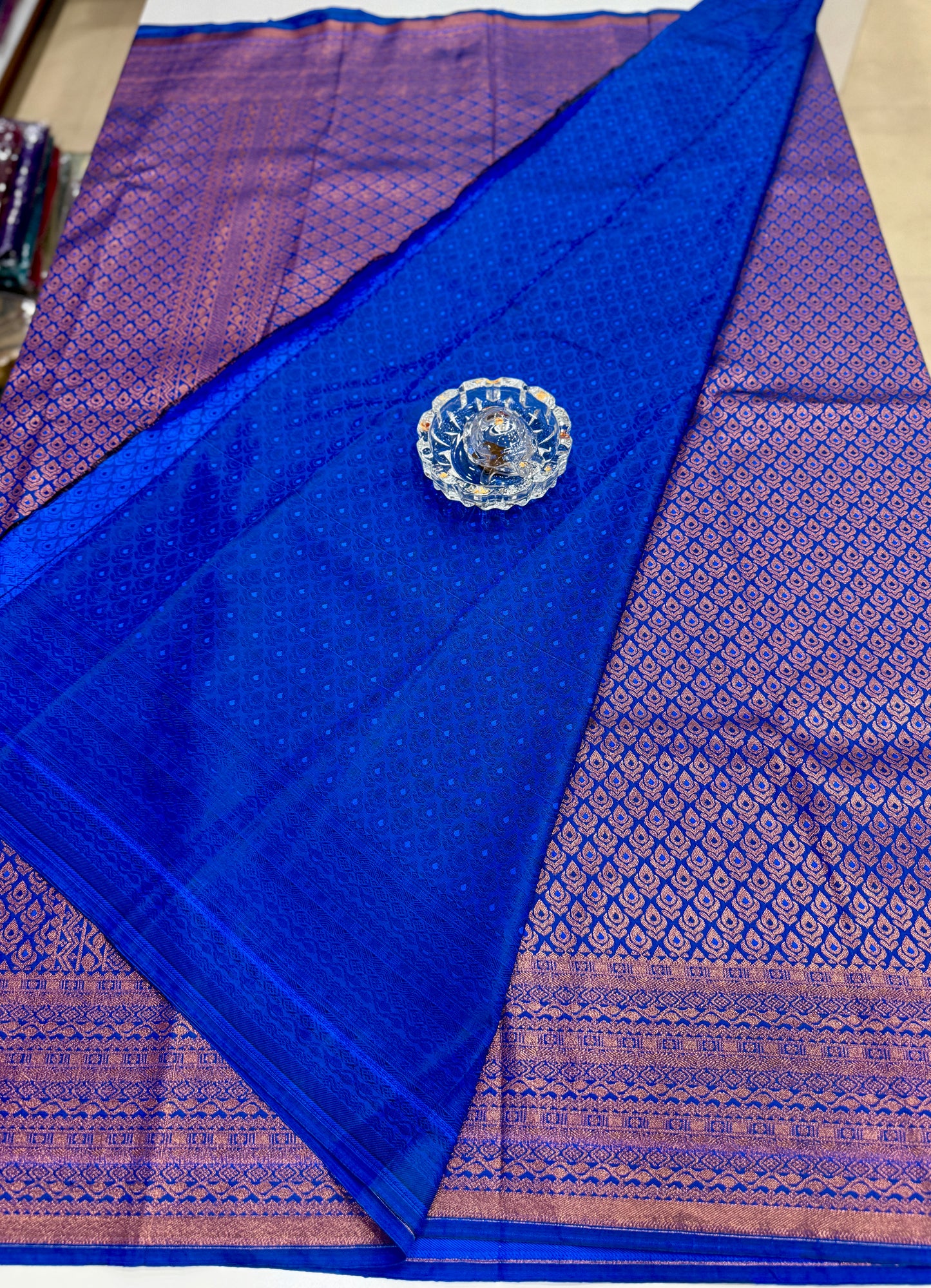 Bridal Soft Silk Saree with Jacquard Weaving & Contrast Border for Women