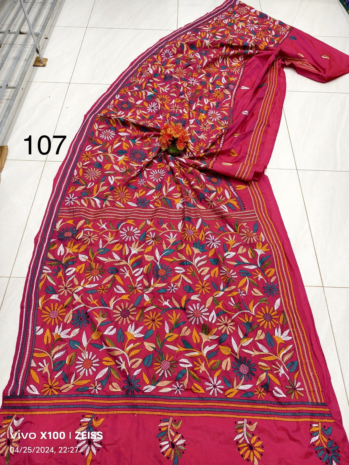 Elegance Redefined: The Blended Bangalore Silk Kathastitch Saree**