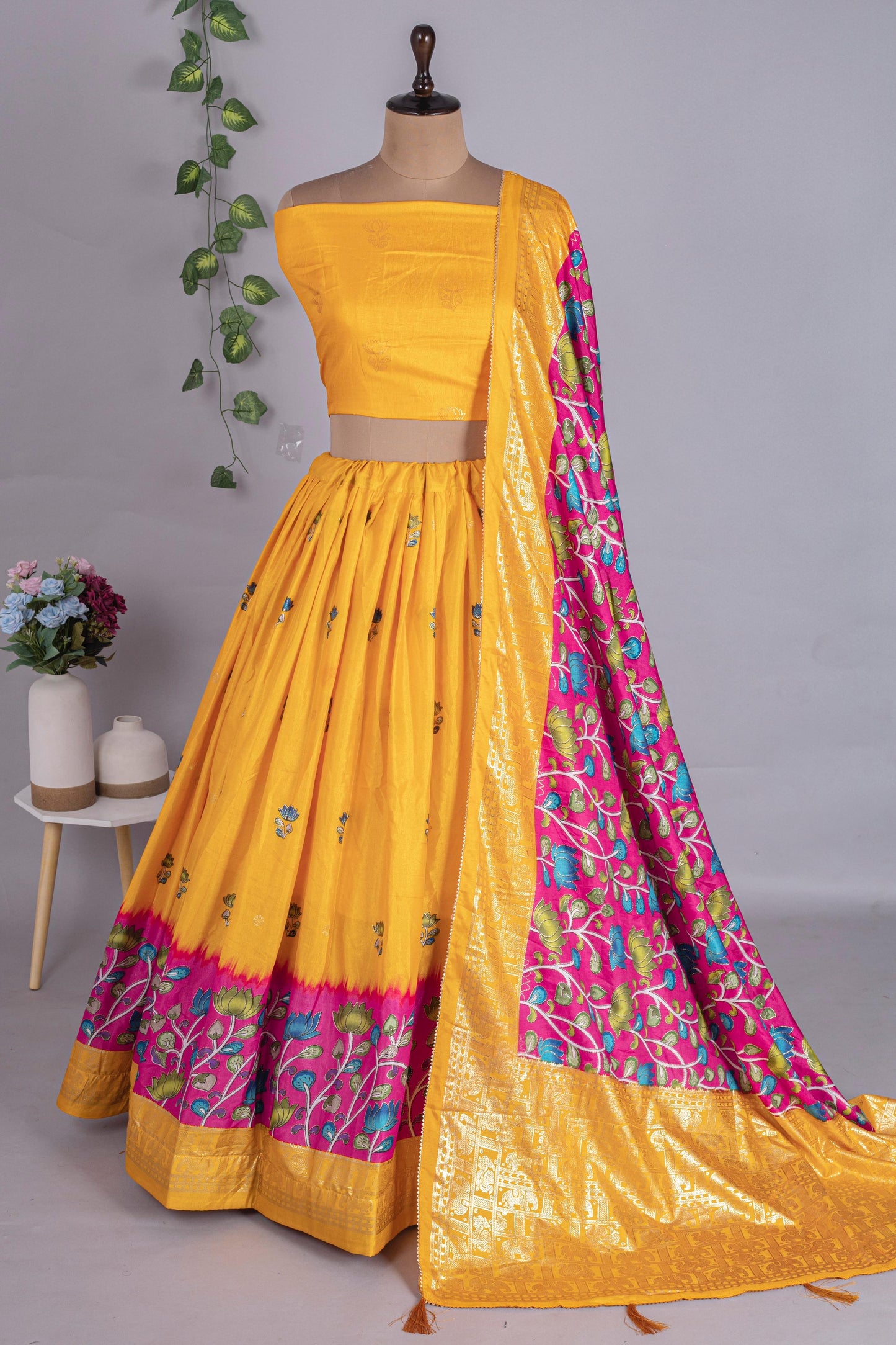 Exclusive Single Piece - ₹1050 Pure Dola Silk Chaniya Choli