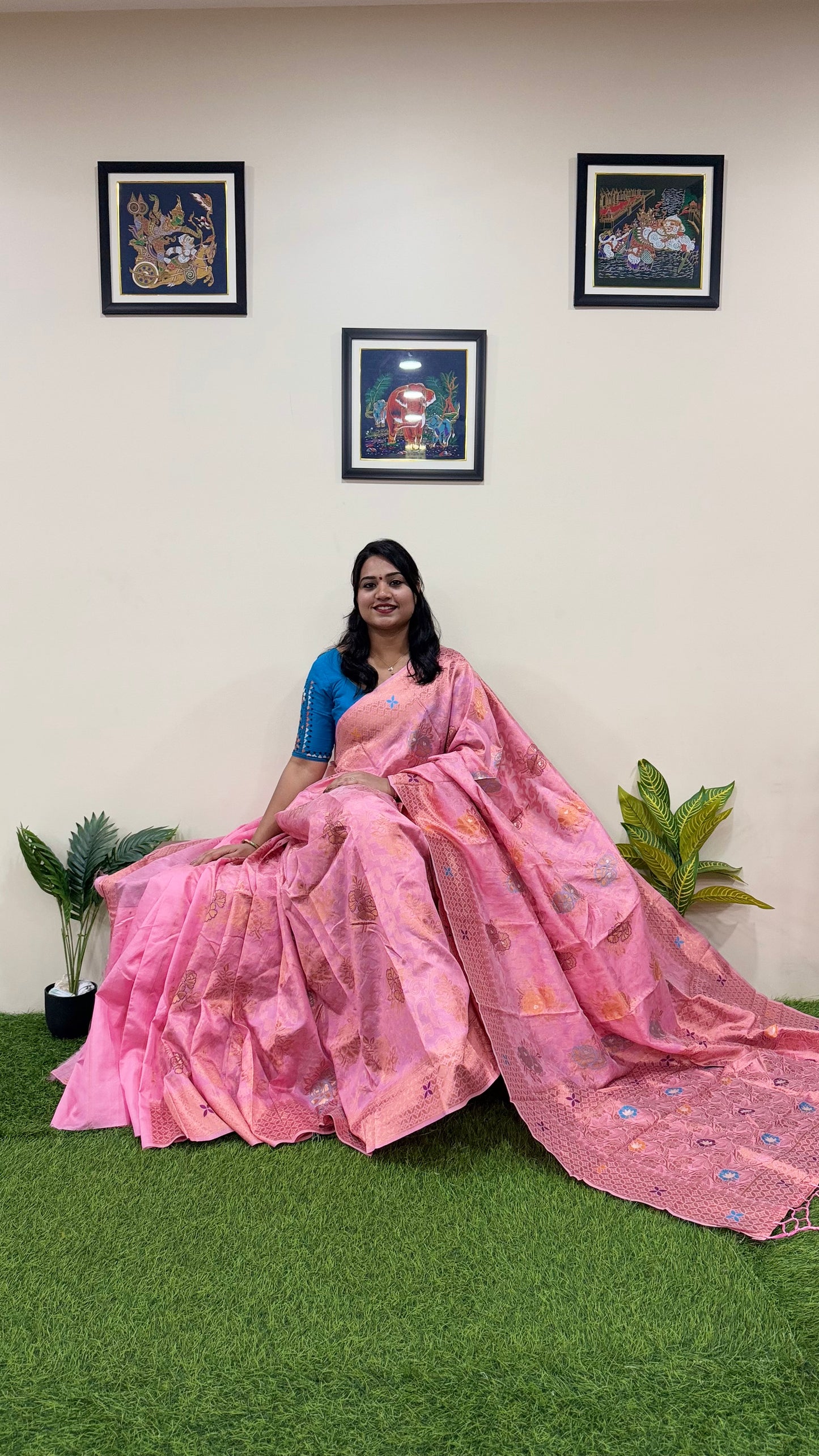 Semi Chanderi Woven Saree Code : 266