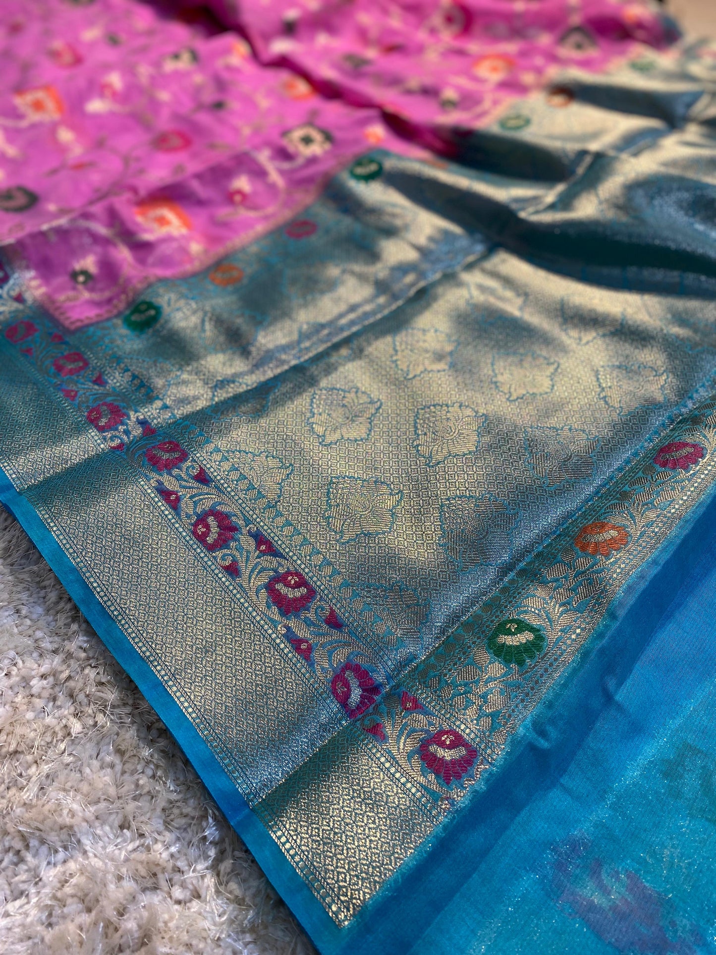 Diwali Dhamaka Offer: Banarasi Meenakari Georgette Silk Saree