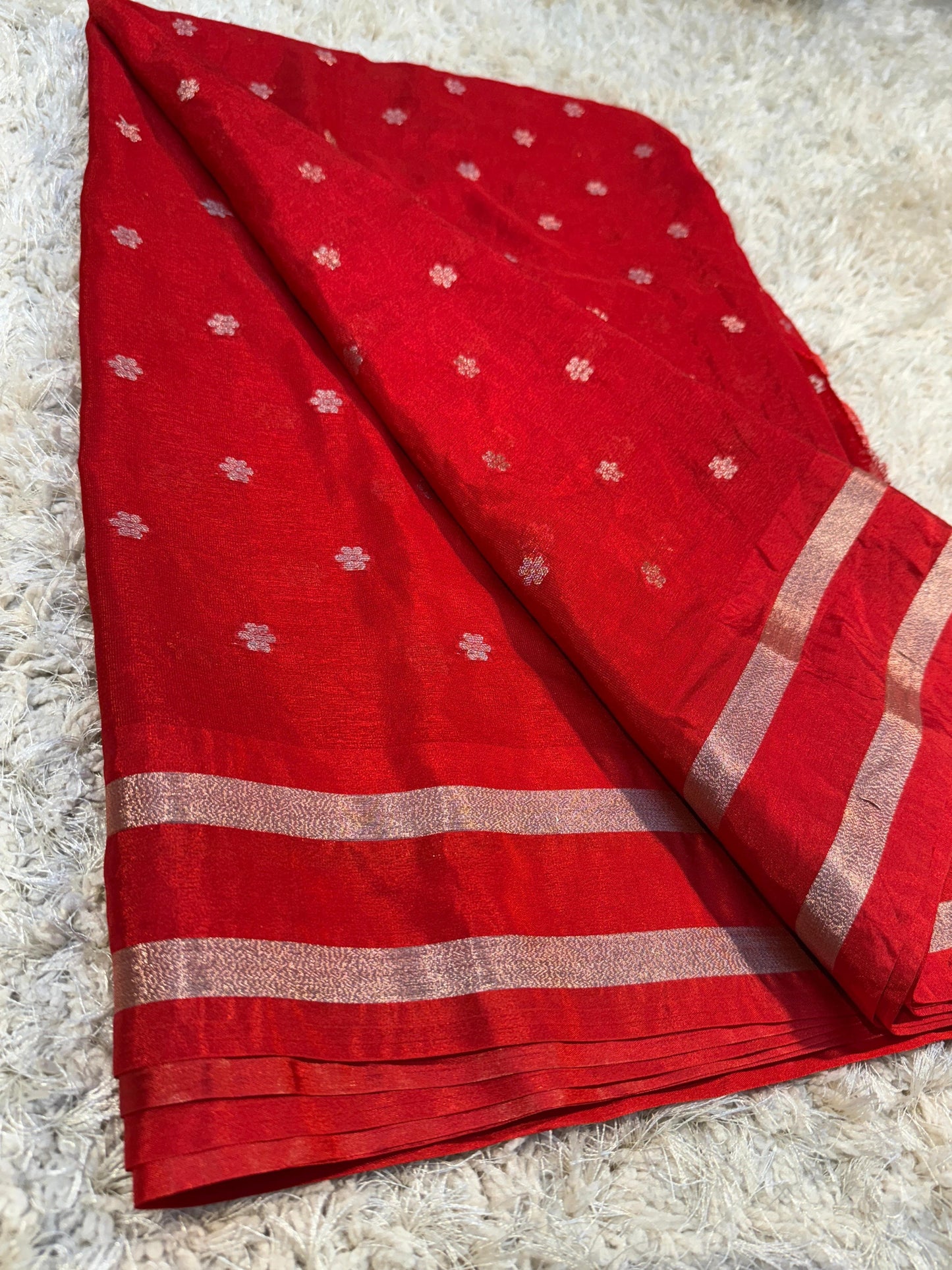 Nayanthara-Inspired Softy Collection: Banarasi Dyeable Silk Saree