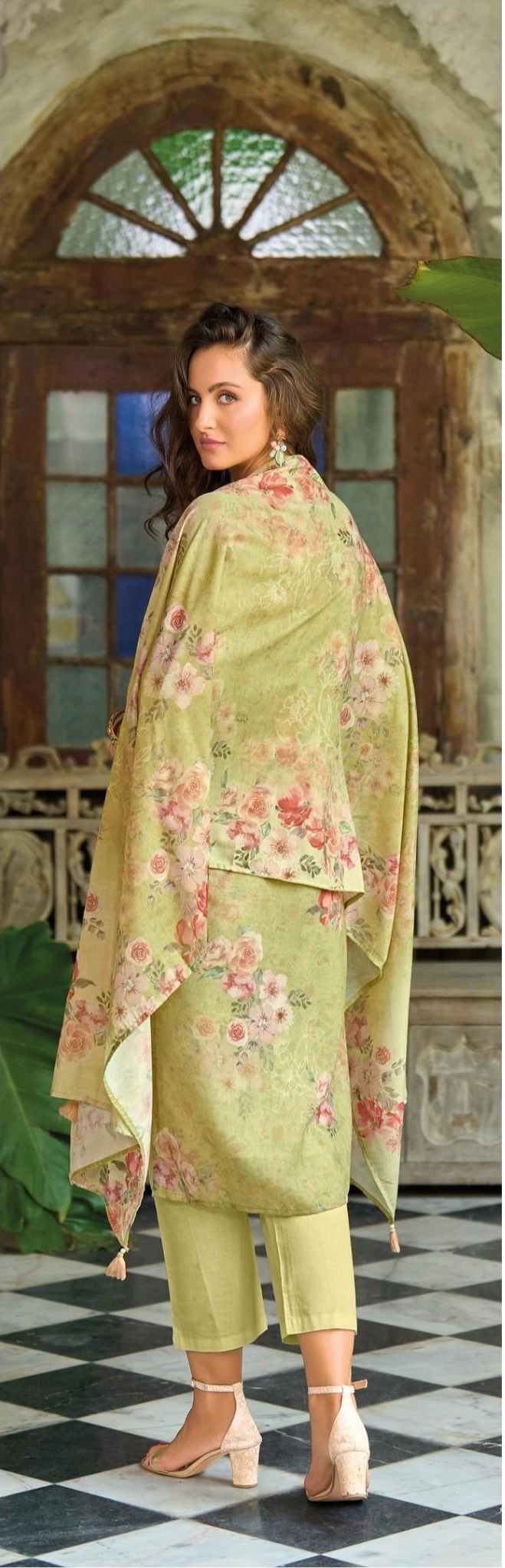 Women’s Linen Schiffli Embroidered Kurta Set with Cotton Pant and Viscose Mal Dupatta – L to 3XL
