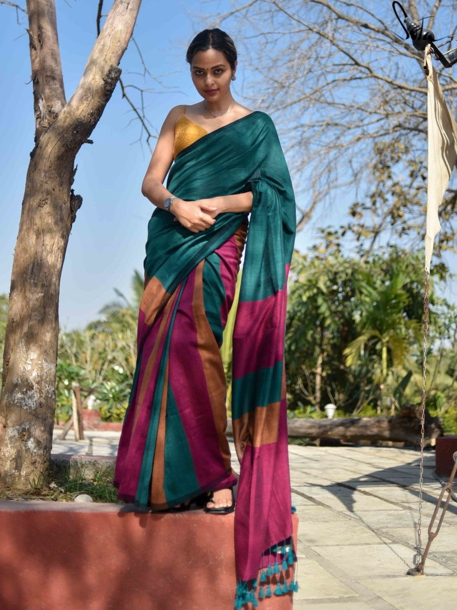 Newly Launched Rangoli Stripe Kaadi Saree