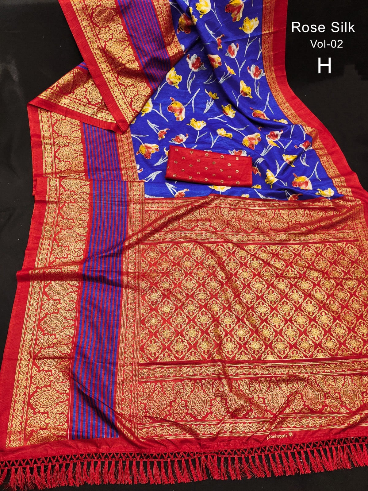 Dola Silk Kalamkari Patola Digital Print Saree