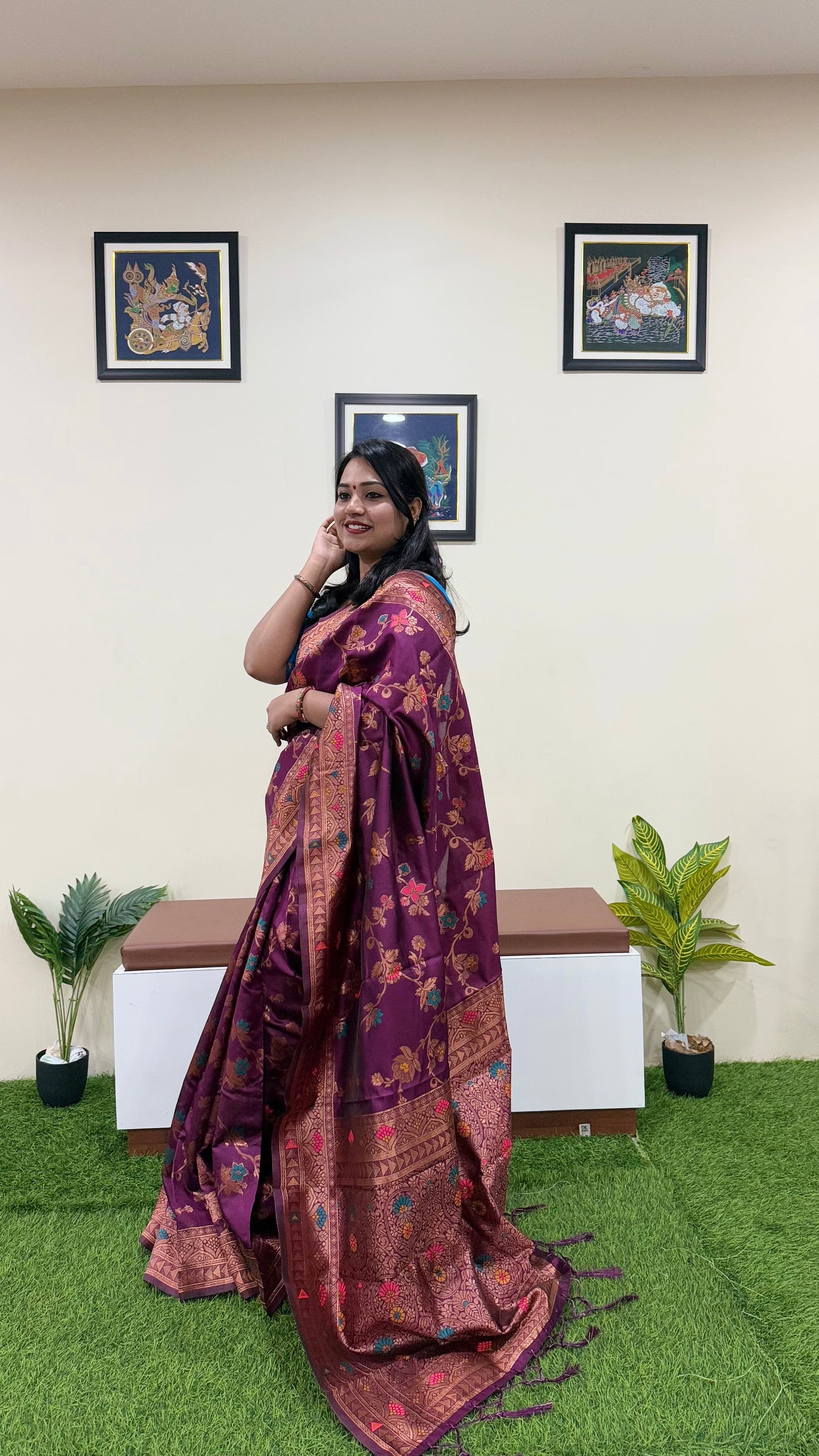 Banarasi Silk Woven Saree Floral Pattern code 296 289