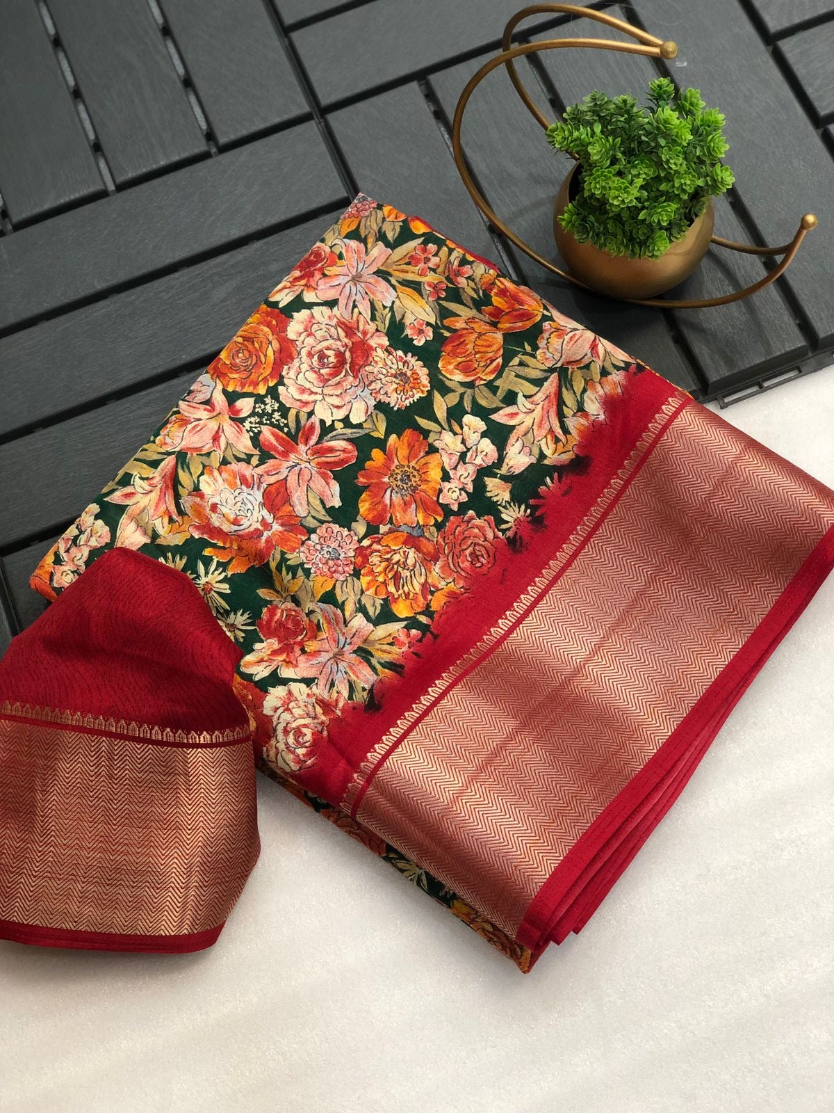 New Arrival: Exquisite Soft Dola Silk Saree with Heavy Jacquard Border