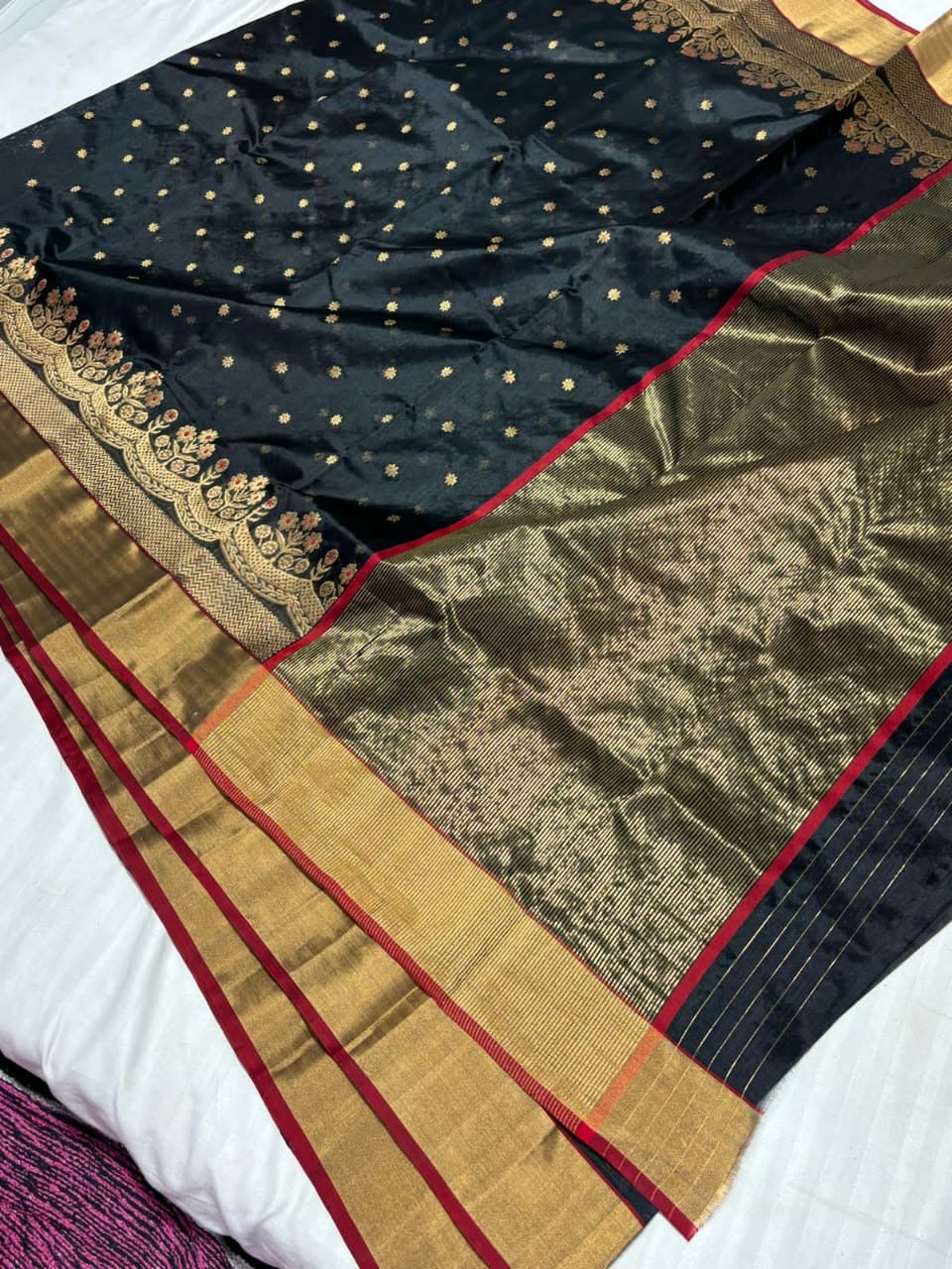 Pattu Silk All Over Butte Minakari Handborder Saree