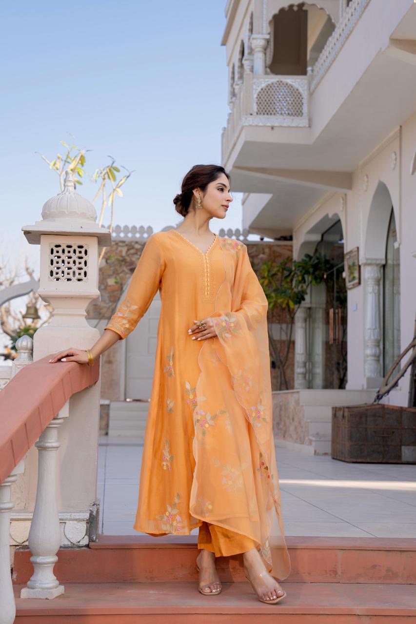 Premium Kurta Pant Dupatta Set