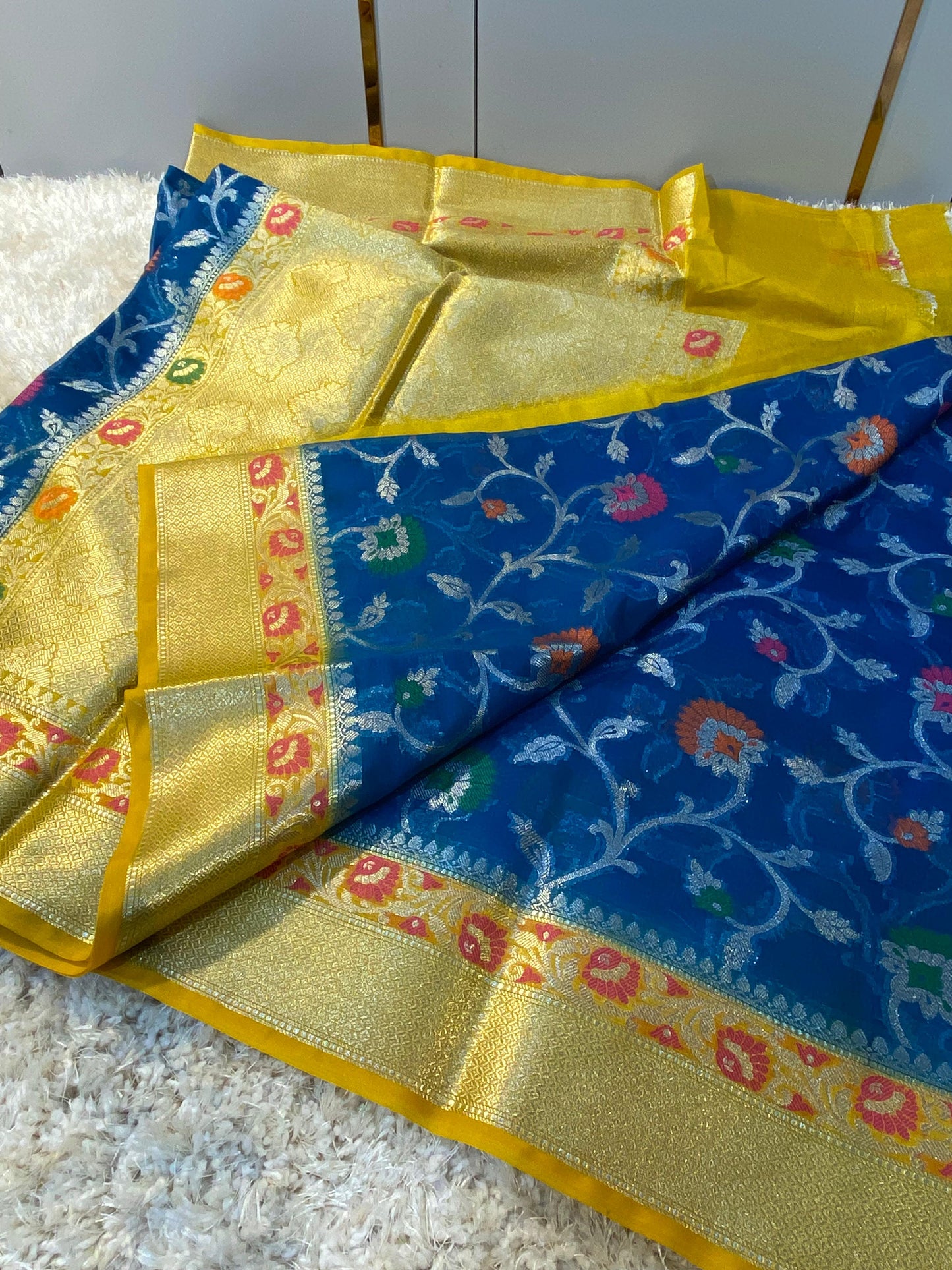 Diwali Dhamaka Offer: Banarasi Meenakari Georgette Silk Saree