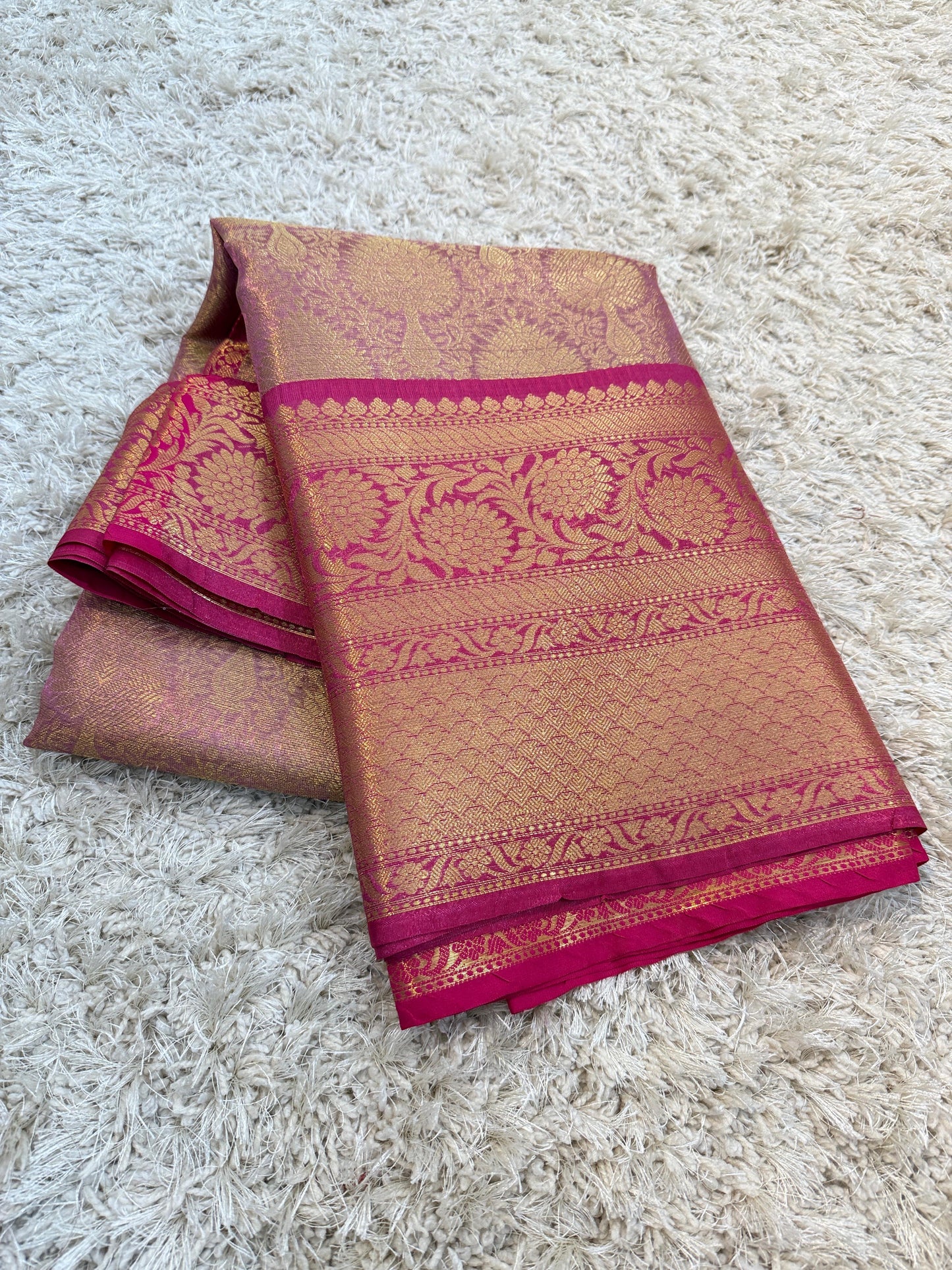 Banarasi Zari Tanchui Kanchipuram Soft Silk Saree