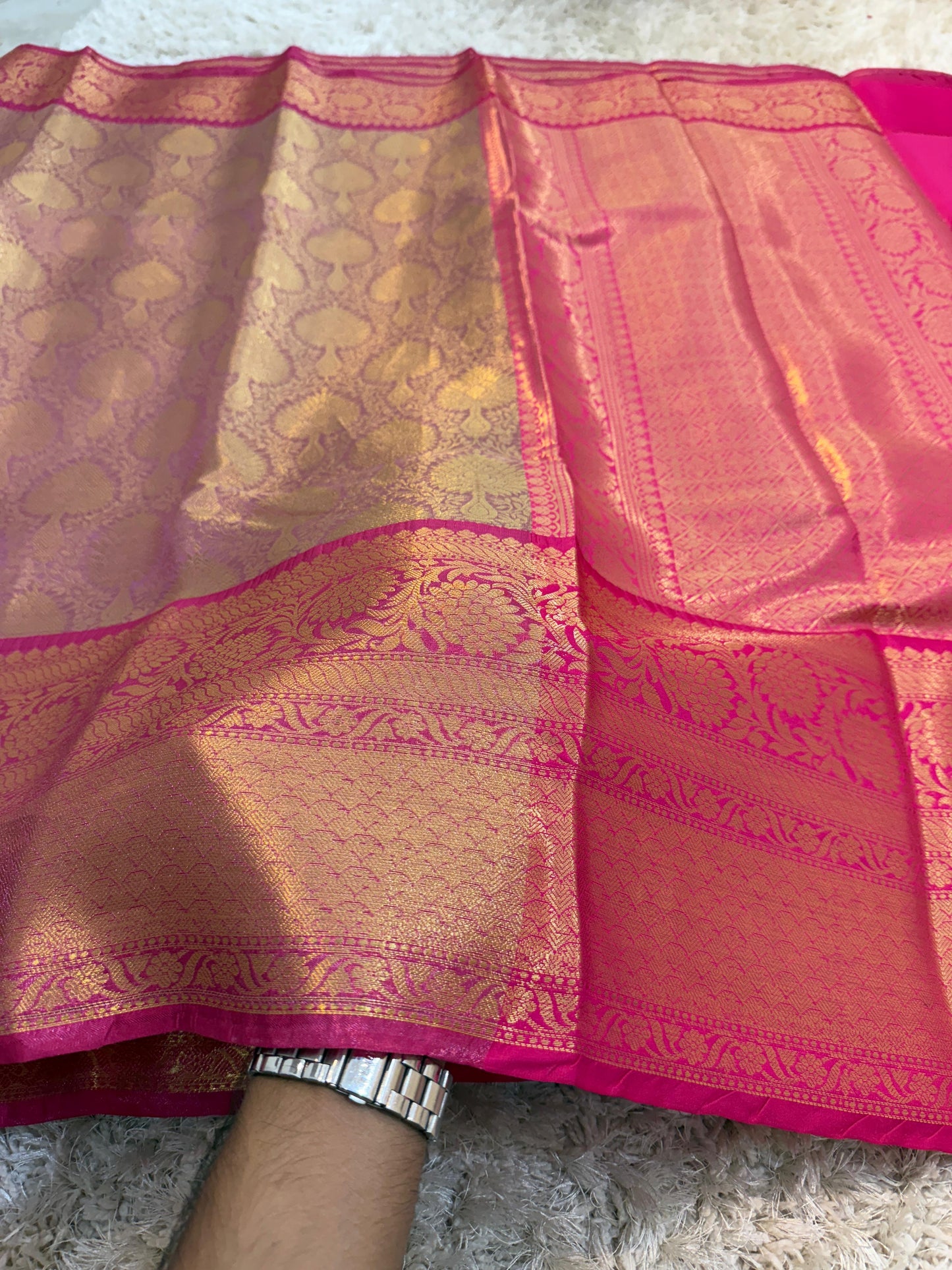 Banarasi Zari Tanchui Kanchipuram Soft Silk Saree