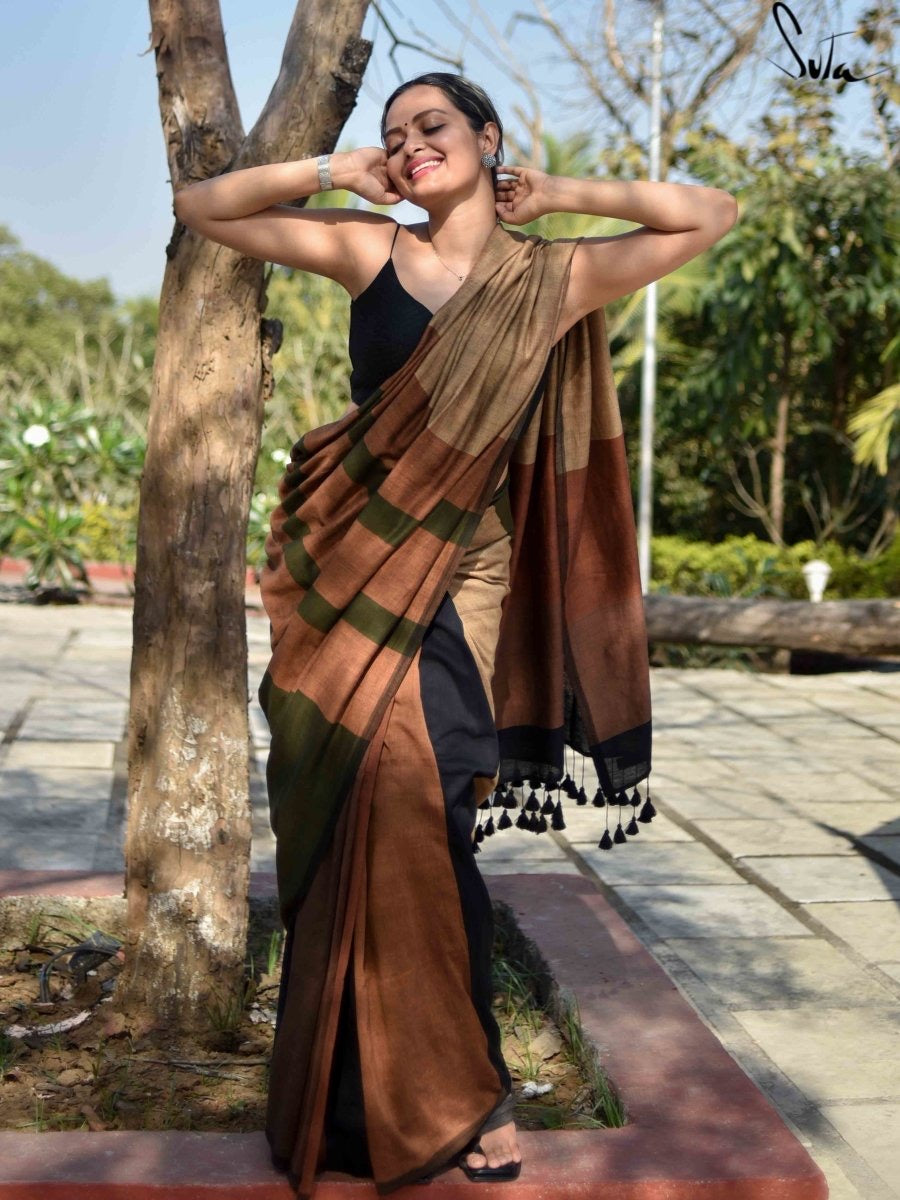 Newly Launched Rangoli Stripe Kaadi Saree