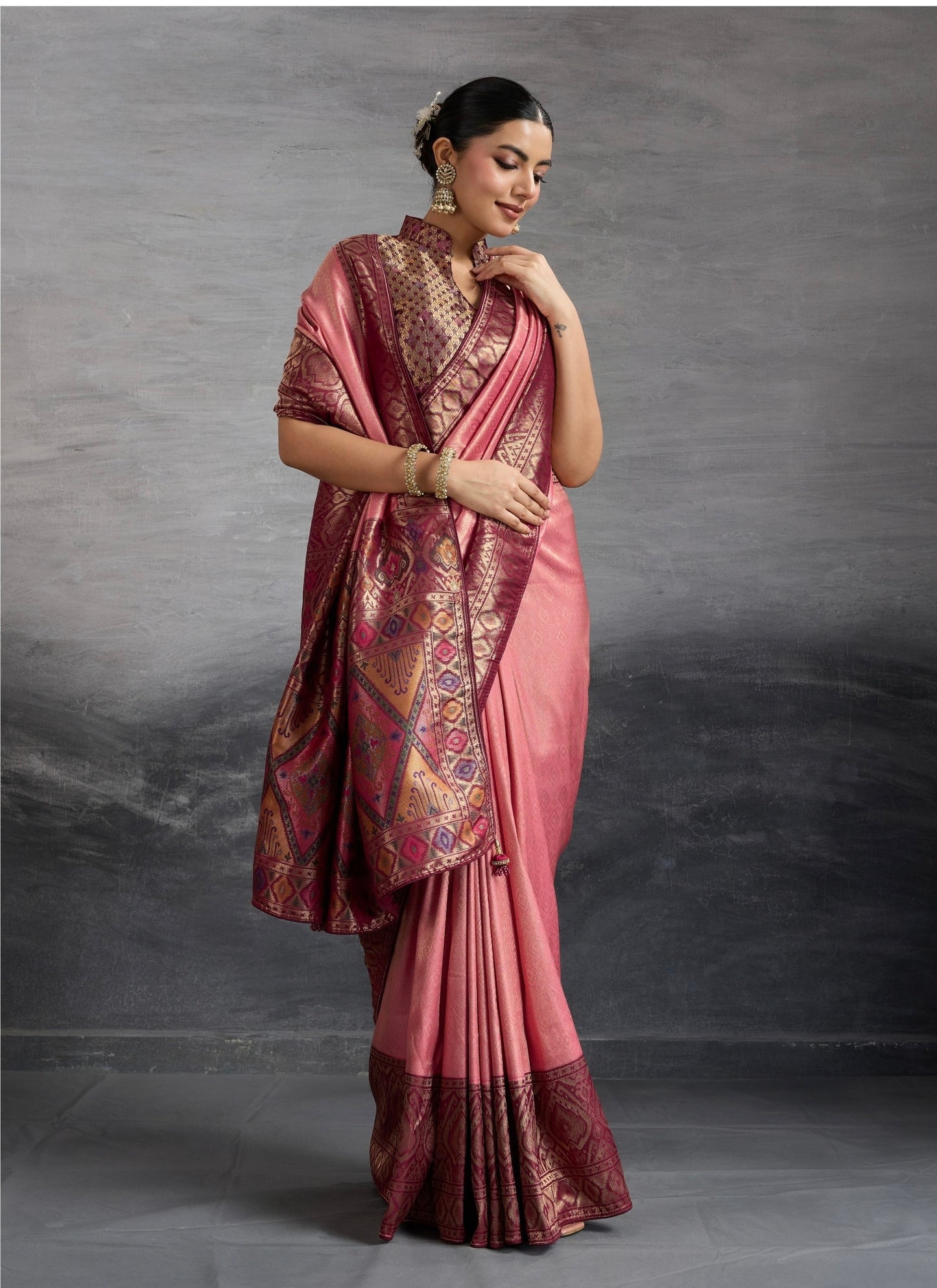 Kanjivaram Soft Silk Saree with Double Zari Weaving and Meenakari Pallu for Women