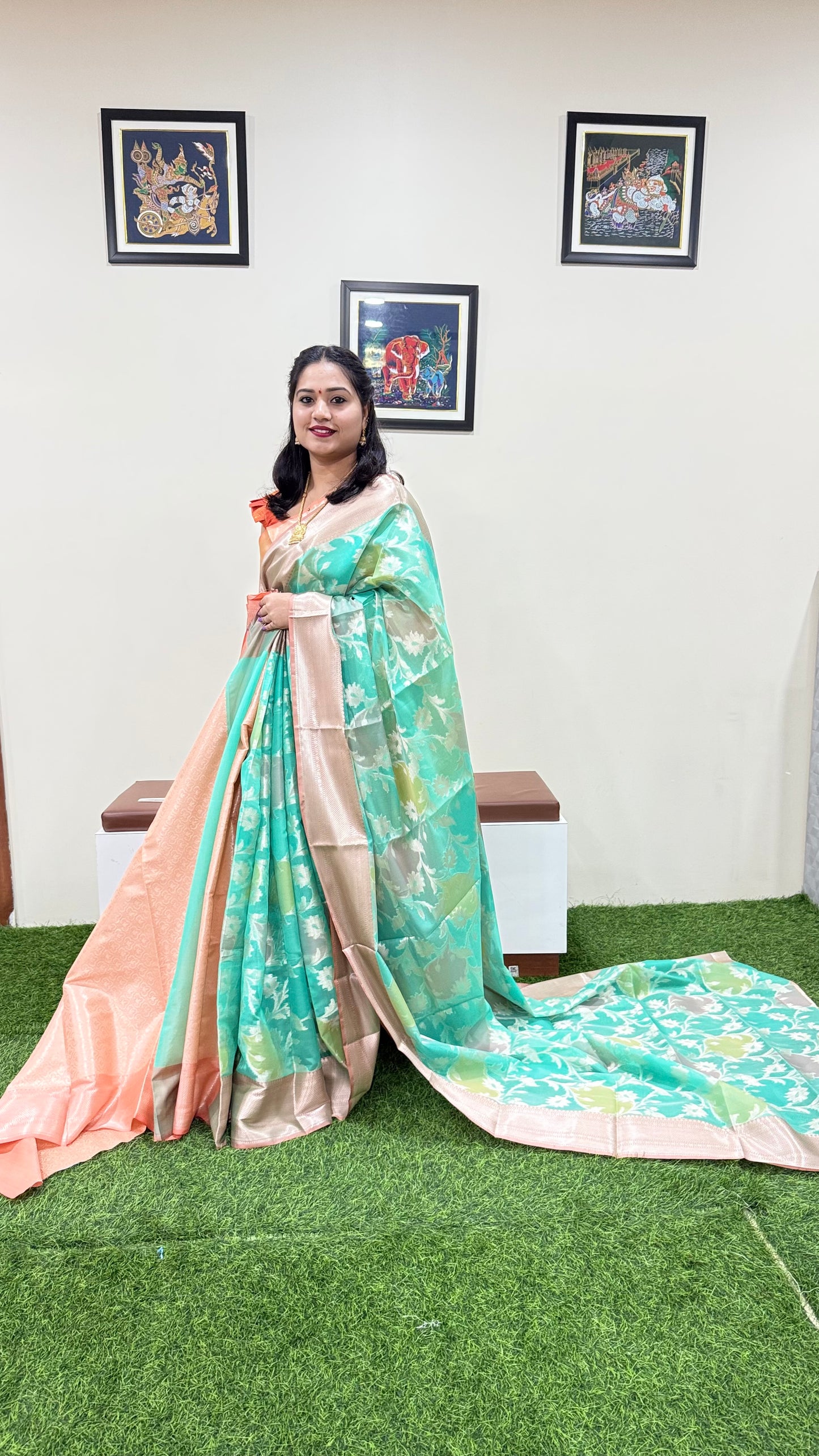 Banarasi Alfi Rangkat Silk – The Epitome of Elegance