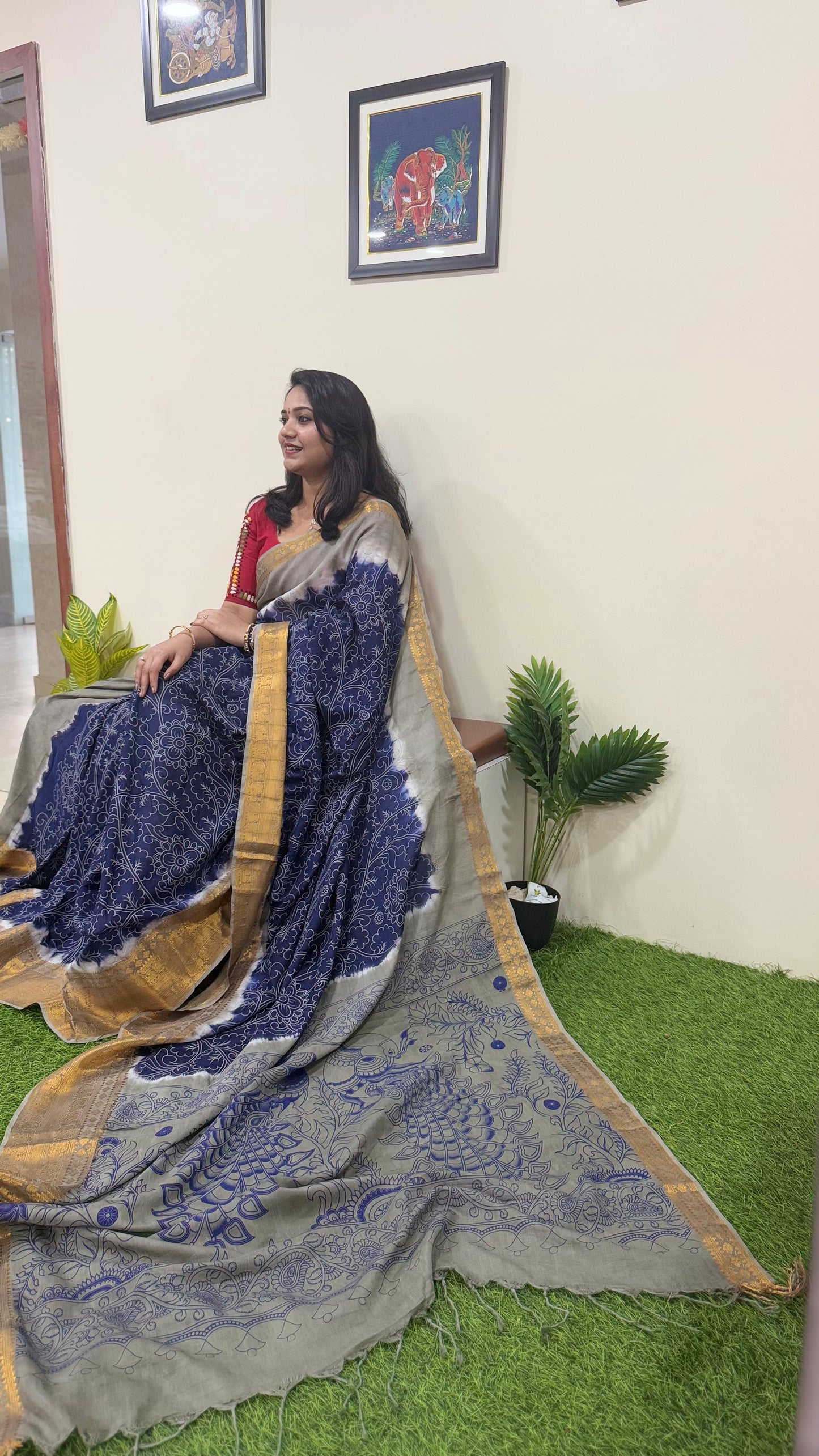 Exquisite Chennuri Pure Silk Saree with Kanchi Borders & Outline Kalamkari Designs
