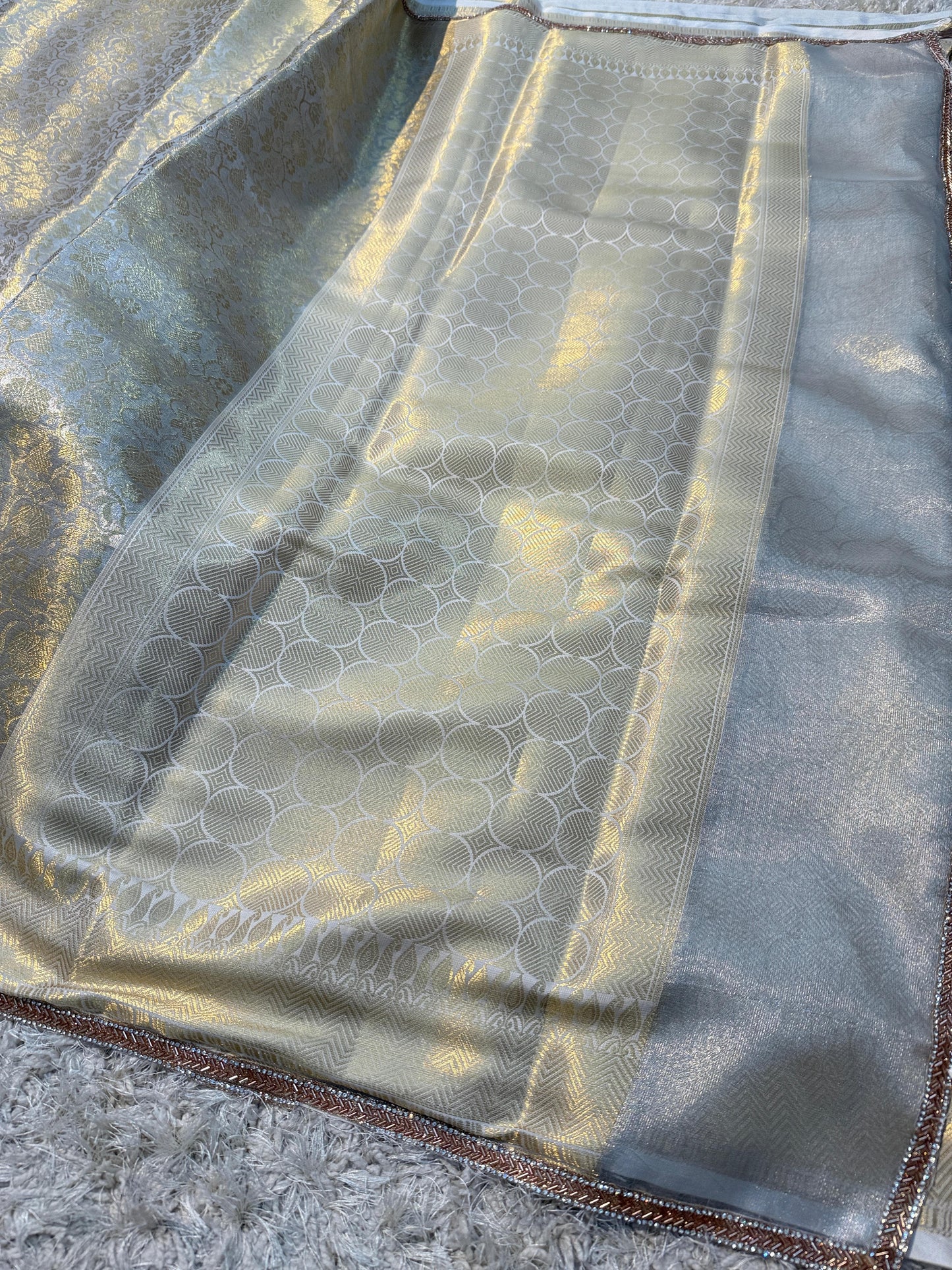Banarasi Kanjivaram Tissue Silk Saree - NO COD for this product