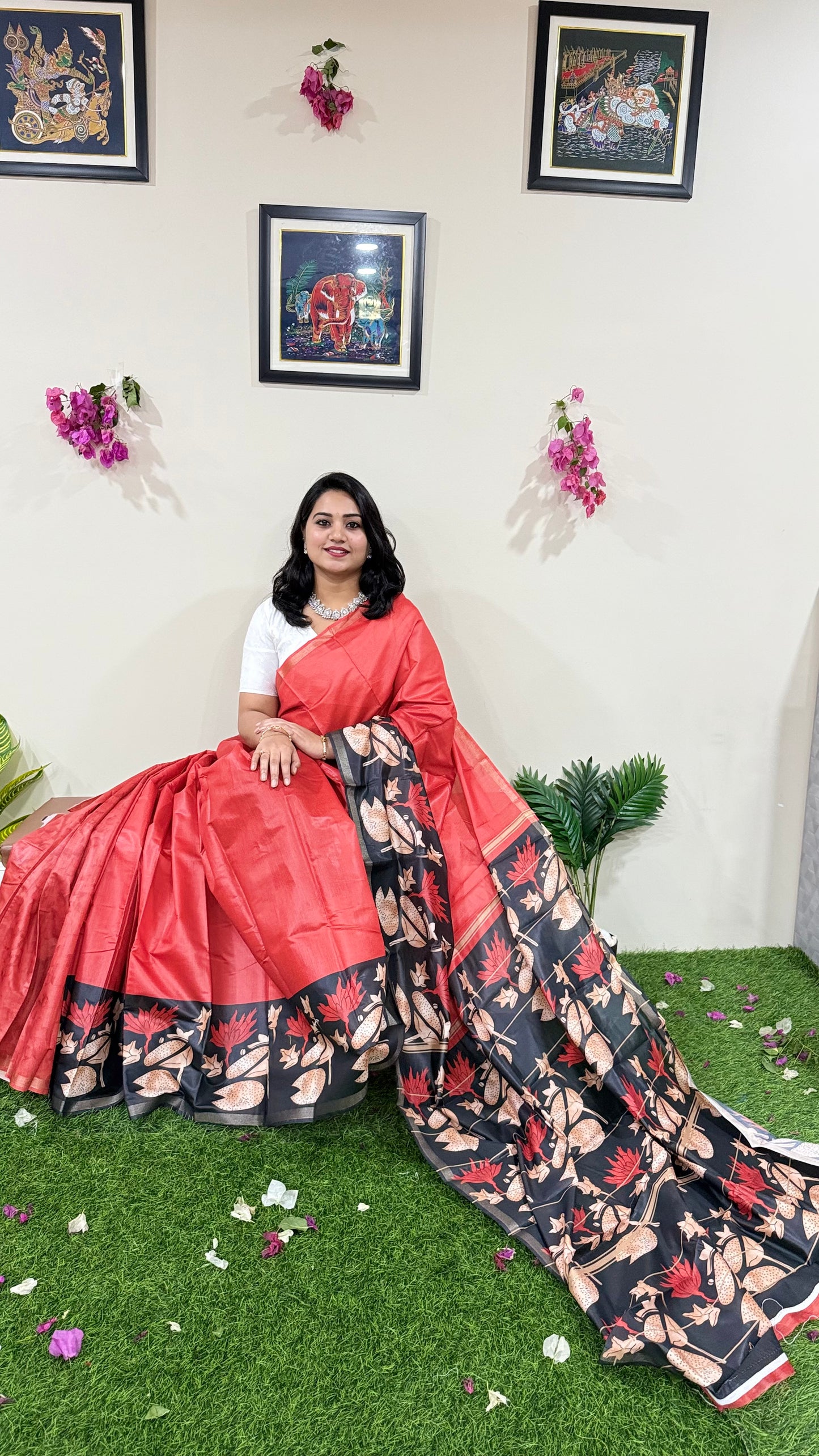 Traditional Look Soft Chanderi Silk Saree with Gold Jari Border and Attractive Digital Print