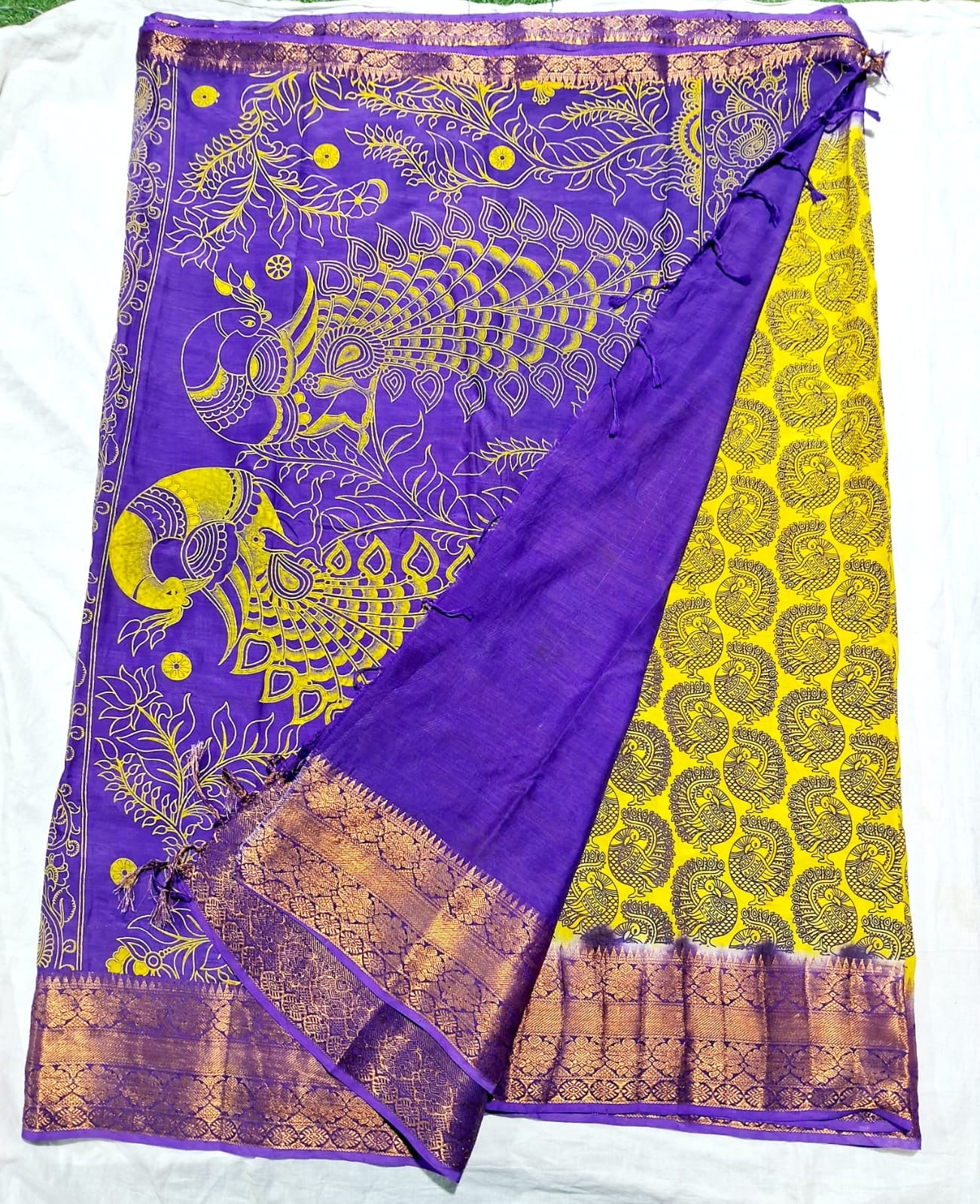 Exquisite Chennuri Pure Silk Saree with Kanchi Borders & Outline Kalamkari Designs