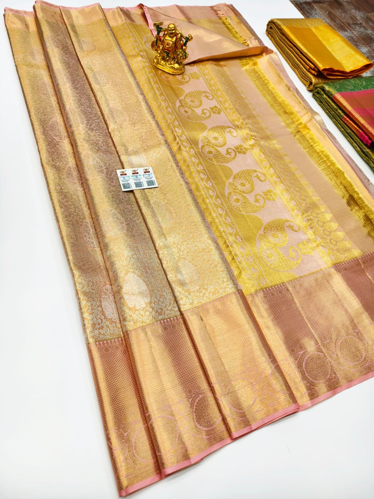 Exquisite Kanchipuram Wedding Silk Saree - 100% Pure Elegance