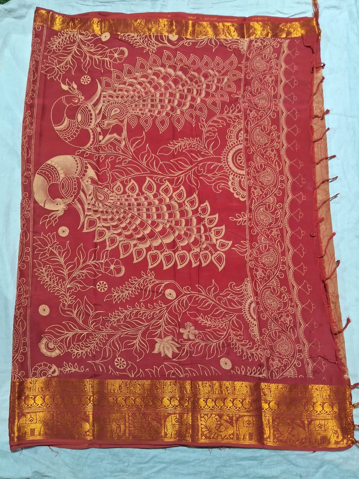 Exquisite Chennuri Pure Silk Saree with Kanchi Borders & Outline Kalamkari Designs