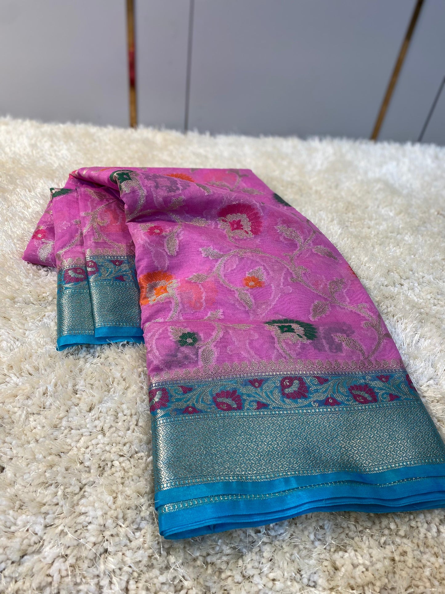 Diwali Dhamaka Offer: Banarasi Meenakari Georgette Silk Saree