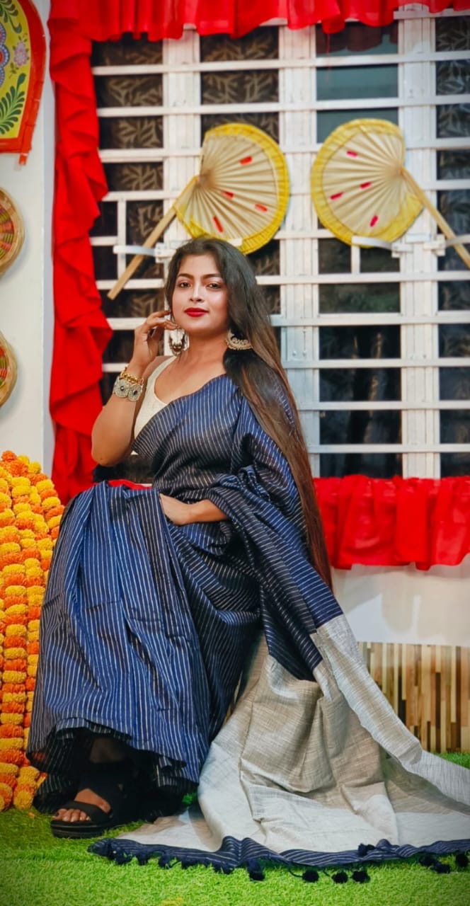 Newly Launched Check Jute Kaddi Saree