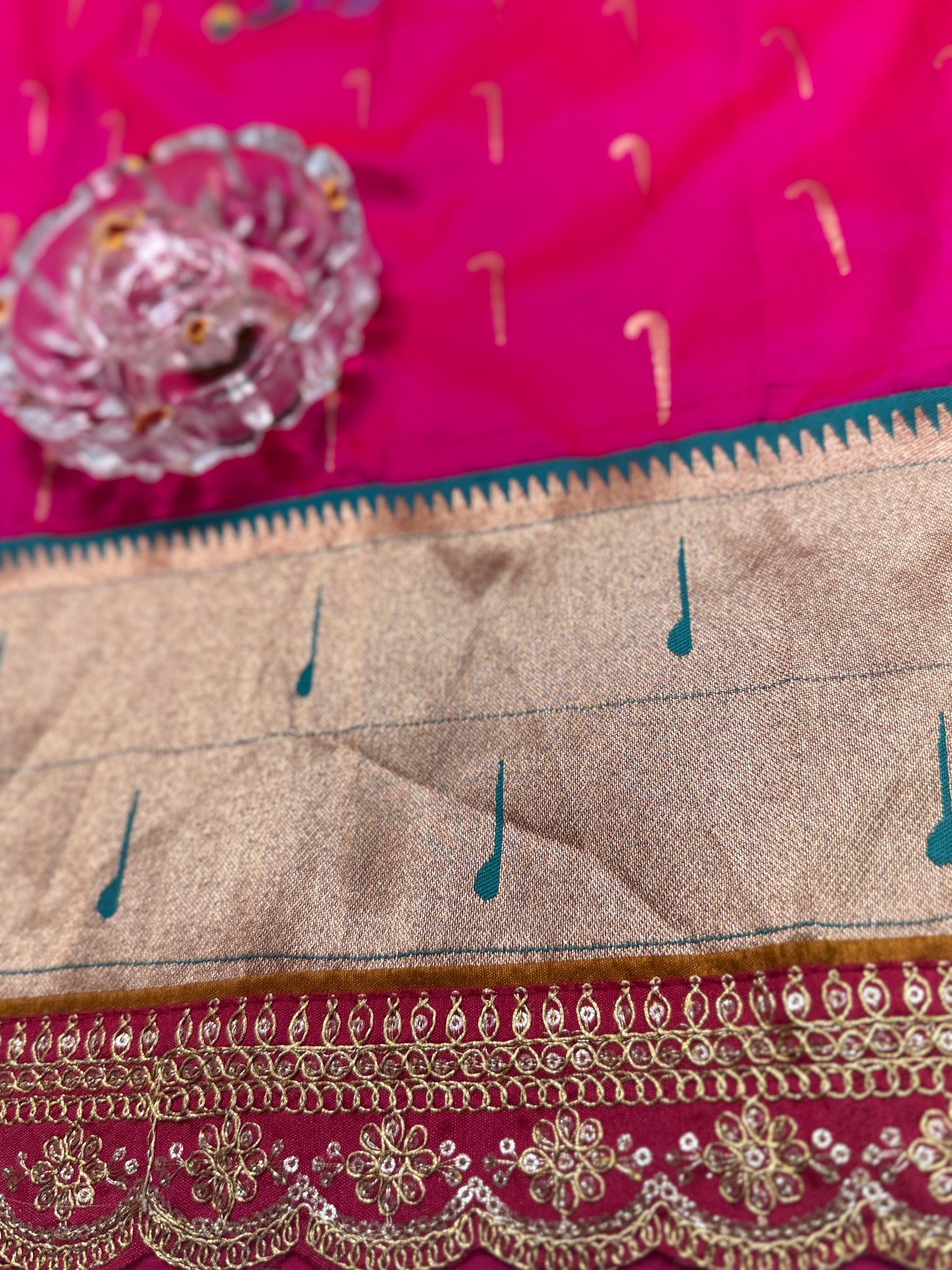 Paithani Lace Border Soft Silk Saree with Contrast Blouse for Women