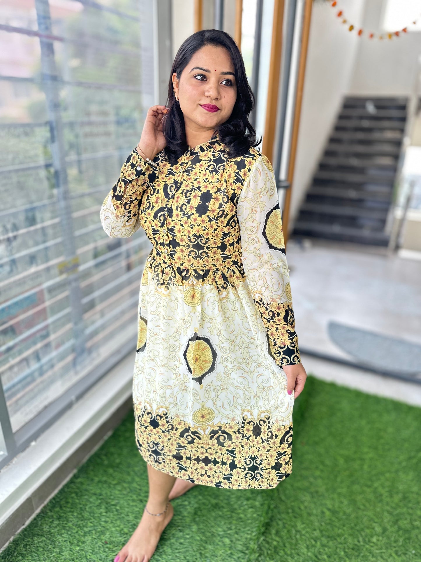 Chic Indo-Western Chiffon Midi Dress with Digital Print and Flap Sleeves
