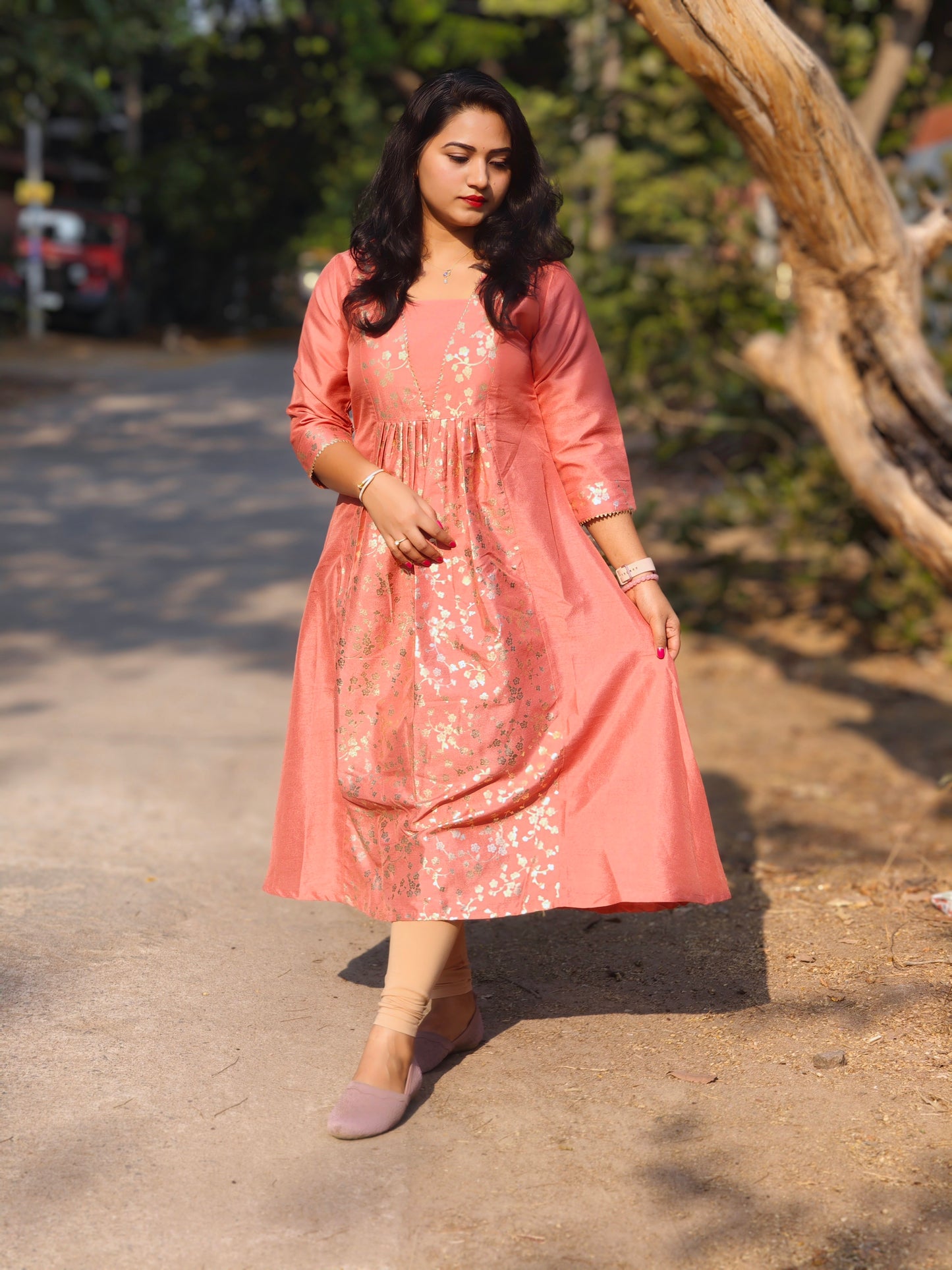 Peach Crepe Silk Floral Panelled Kurta 4375