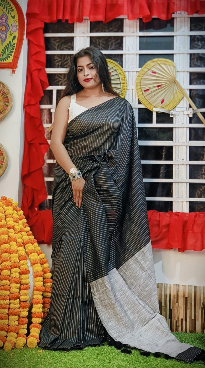 Newly Launched Check Jute Kaddi Saree