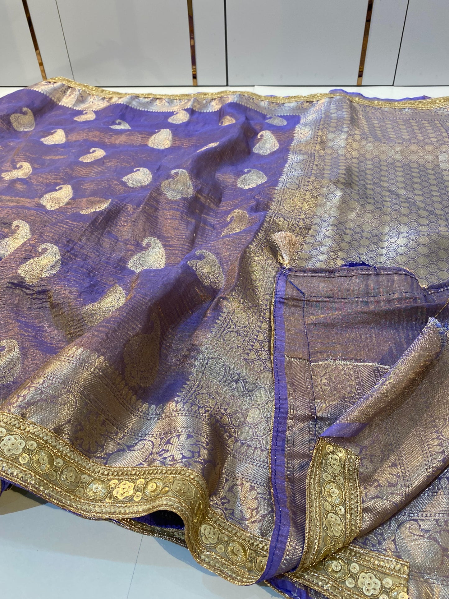 Most Demanded Pattern Banarasi Tissue Crush Silk Saree - No COD for This product
