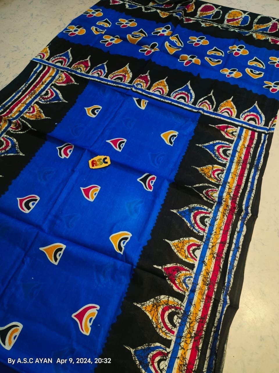 Chic Cotton: Hand-Printed Batik Sarees for Timeless Elegance