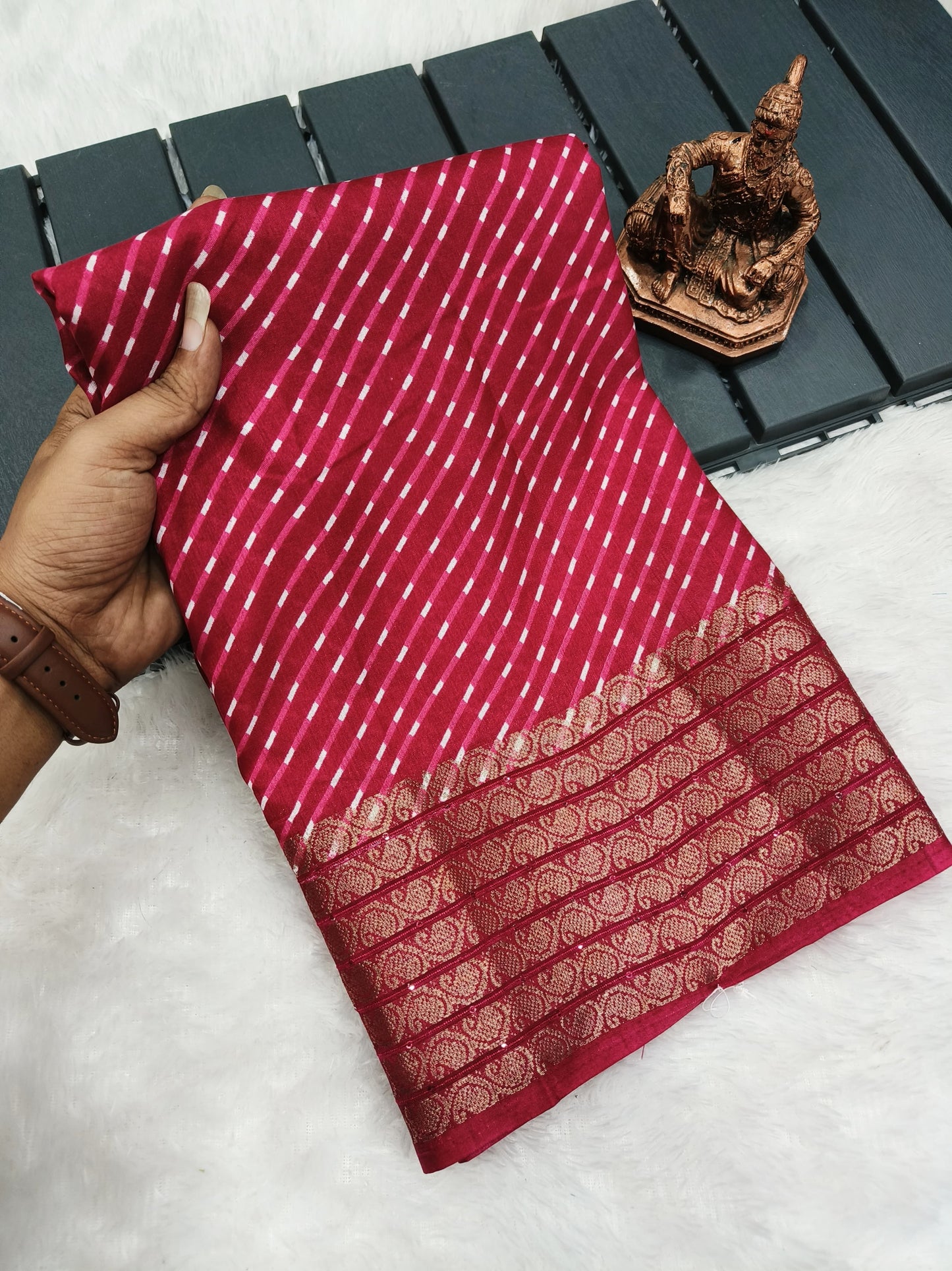 Butter Bandhej Saree - A Fusion of Tradition and Elegance