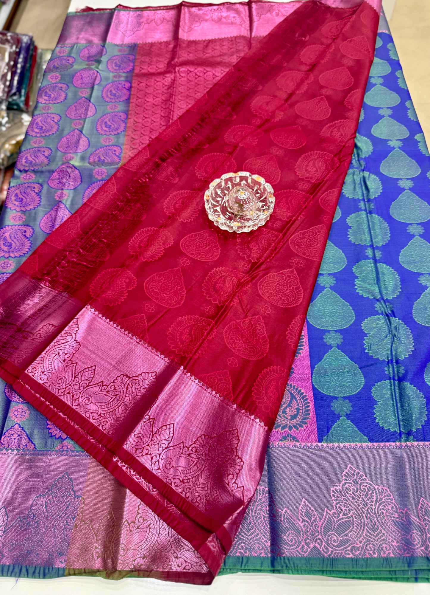 Bridal Soft Silk Saree with Jacquard Weaving & Contrast Border for Women