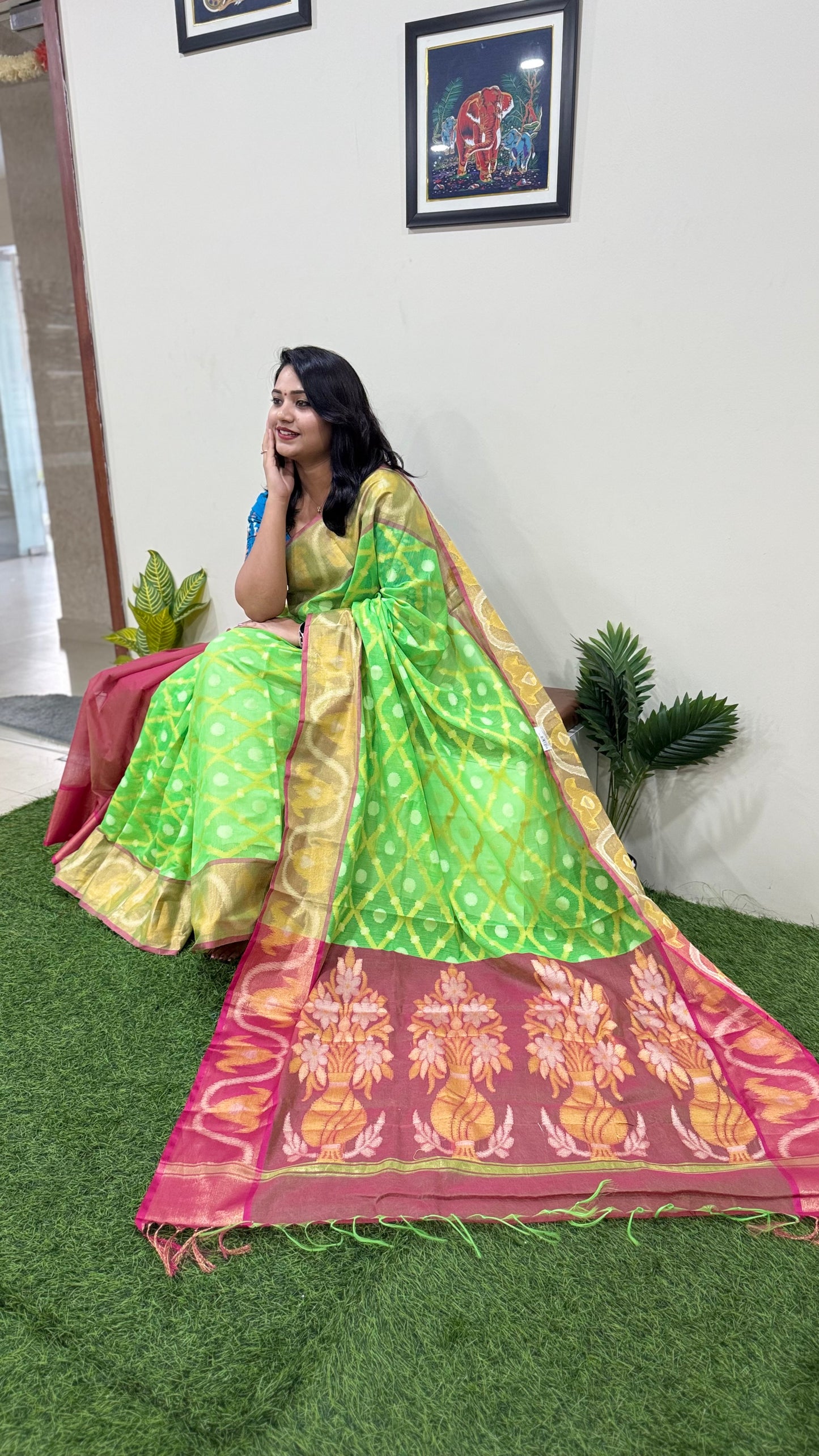 Pochampally Weaving Pure Cotton Saree