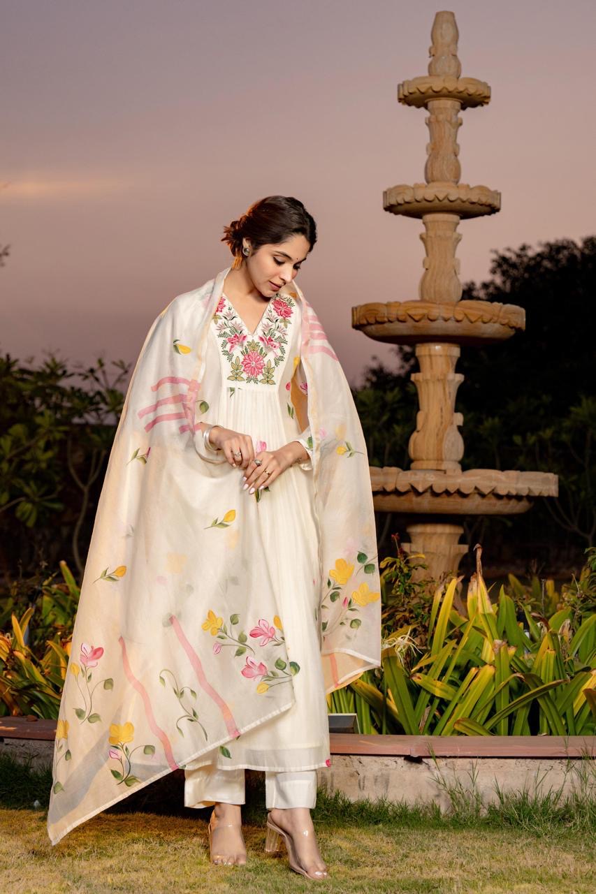 Mal Chanderi Anarkali Kurti Pant Dupatta Set with Embroidery and Hand-Painted Digital Design for Women