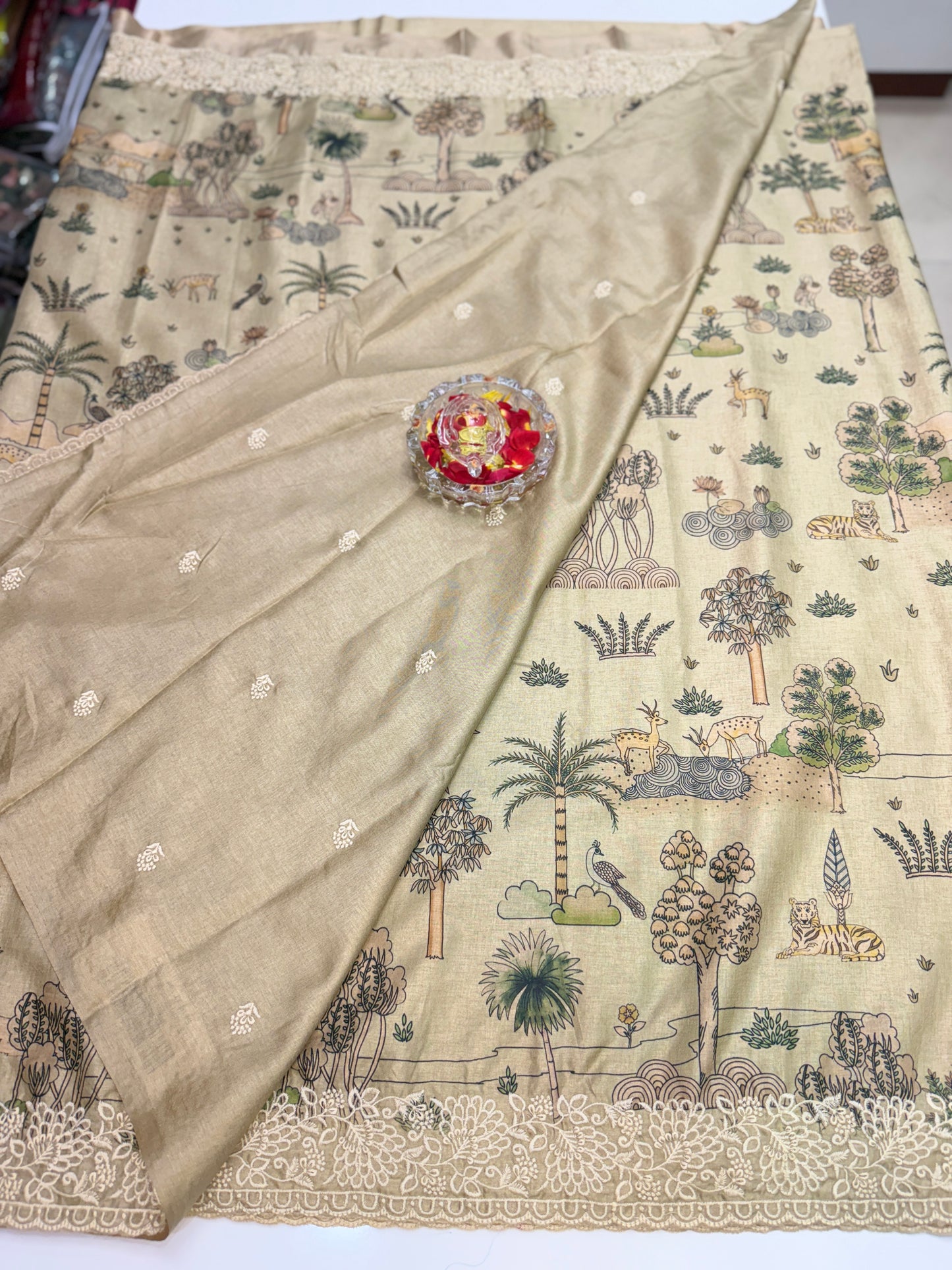 Ernakulam Silk-Blend Embroidered Saree with Printed Design and Lace Border – Festive Wear for Women