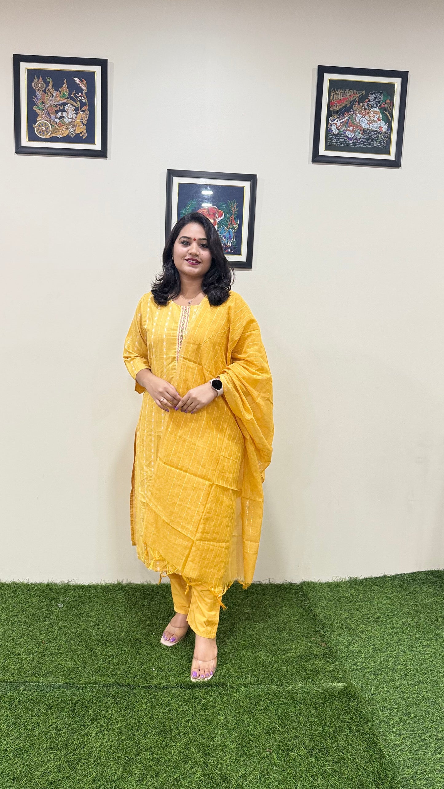 Graceful Weaves: Cotton Handloom Straight Cut Collection