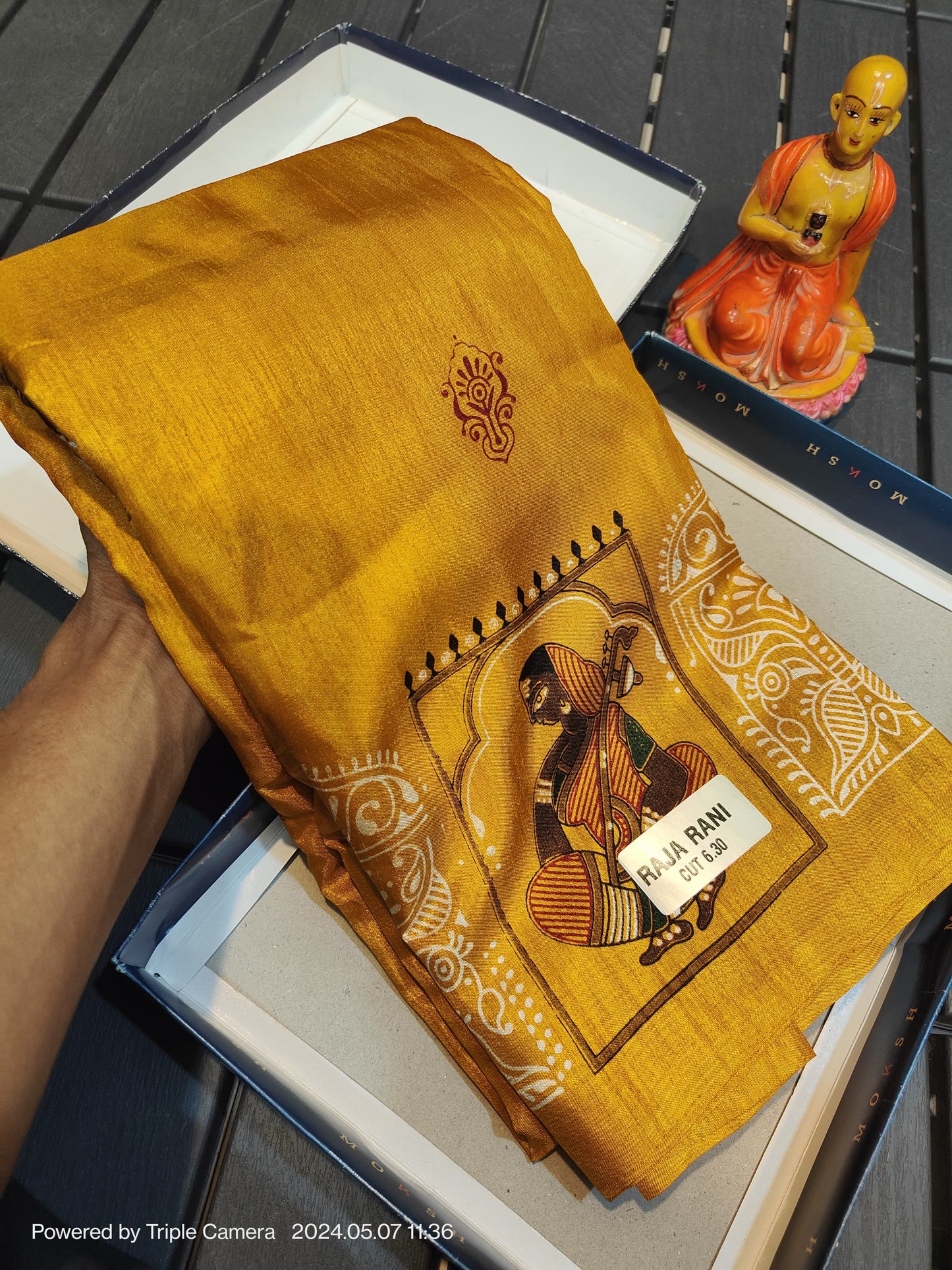Chic & Affordable: Tantalizing Tassar Silk Saree with BP – Only ₹799
