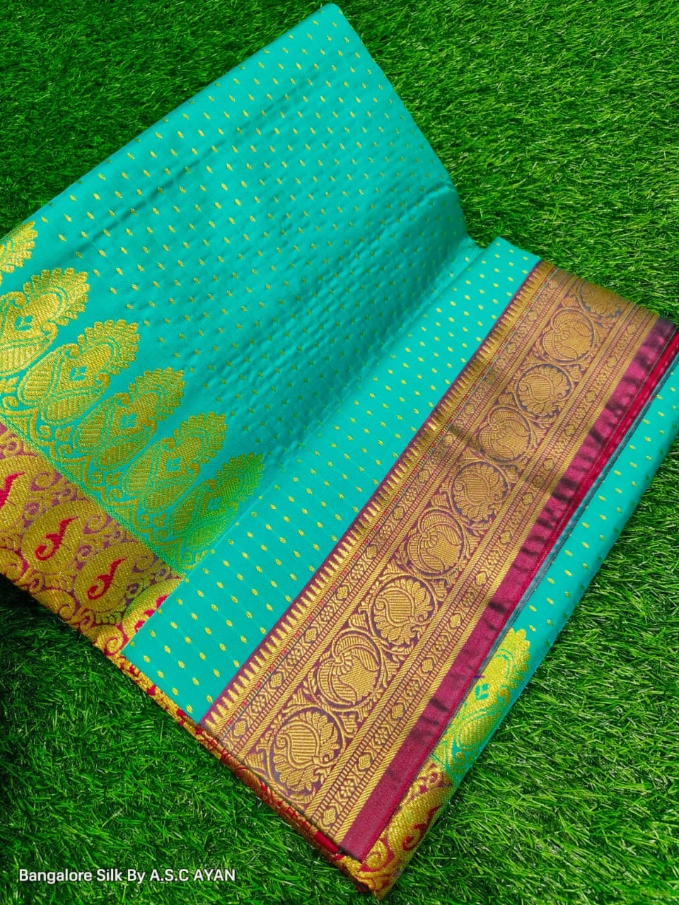 Bangalore Silk Saree with Pure Velvet Touch, Dual Tone Colour & All-Over Chunri Butta Design