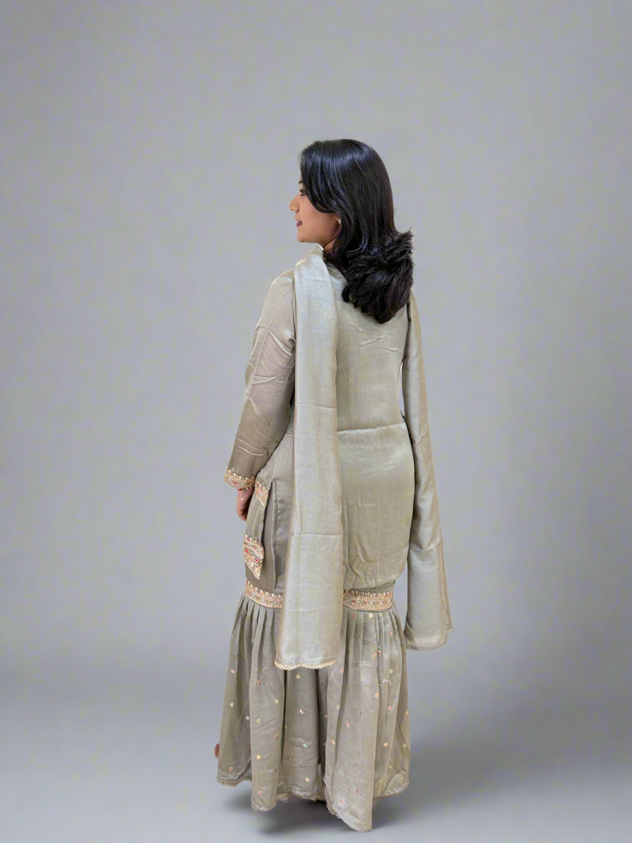 Festive Ethnic Elegance Unleashed