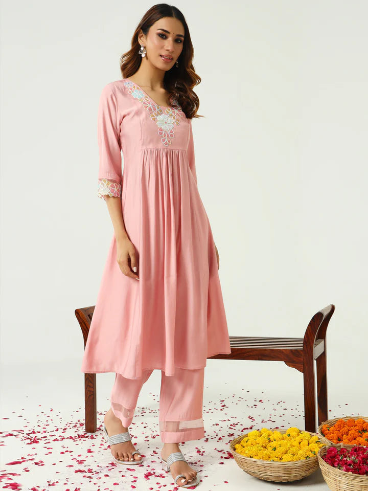 Women’s peach viscose Chanderi A-line kurta pant dupatta set with floral embroidery – festive wear