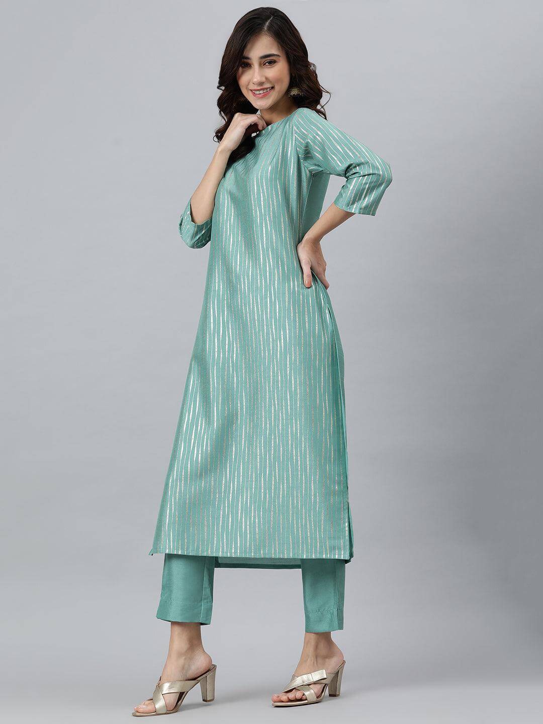 GREEN SILK KURTI WITH PANT AND DUPATTA S320JA